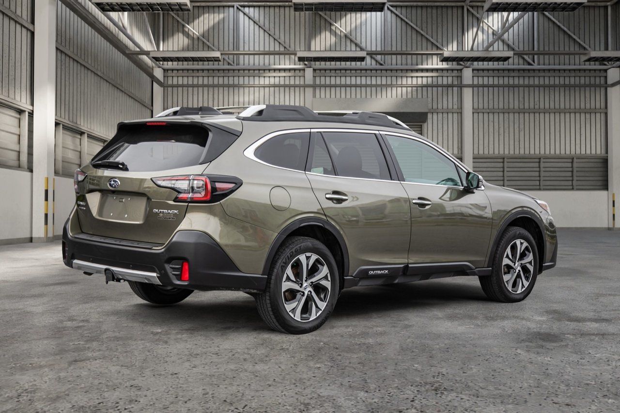 2020 Subaru OUTBACK PREMIER