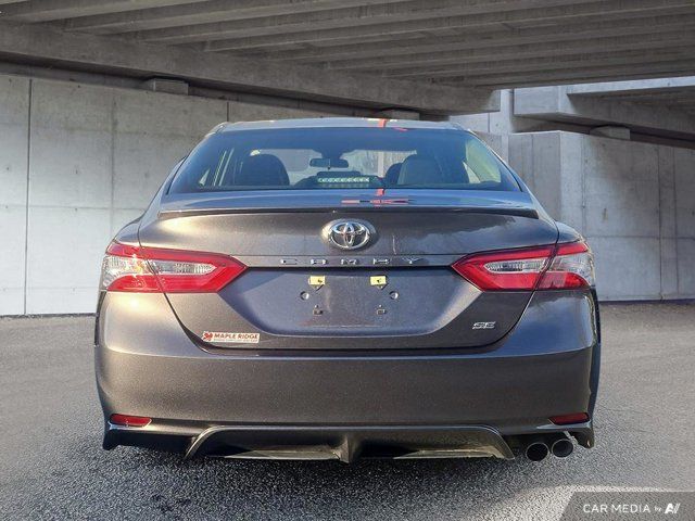 Toyota Camry  2020