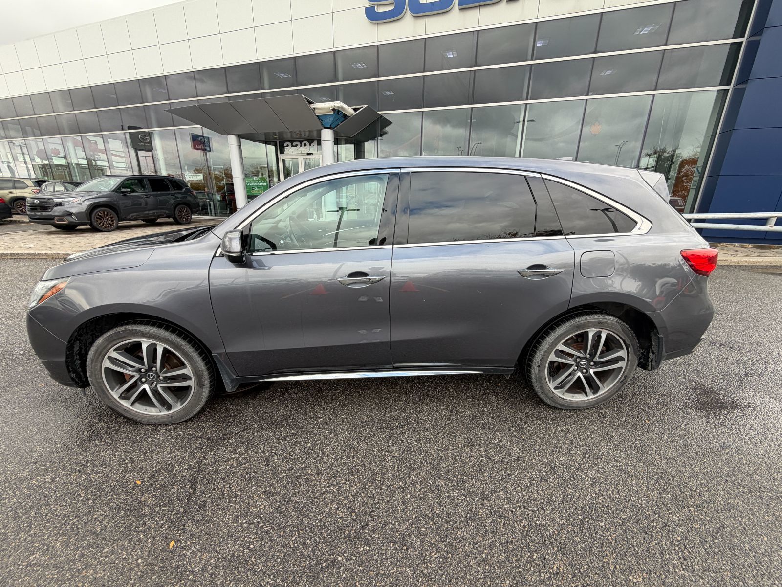 2017 Acura MDX in Dorval, Quebec