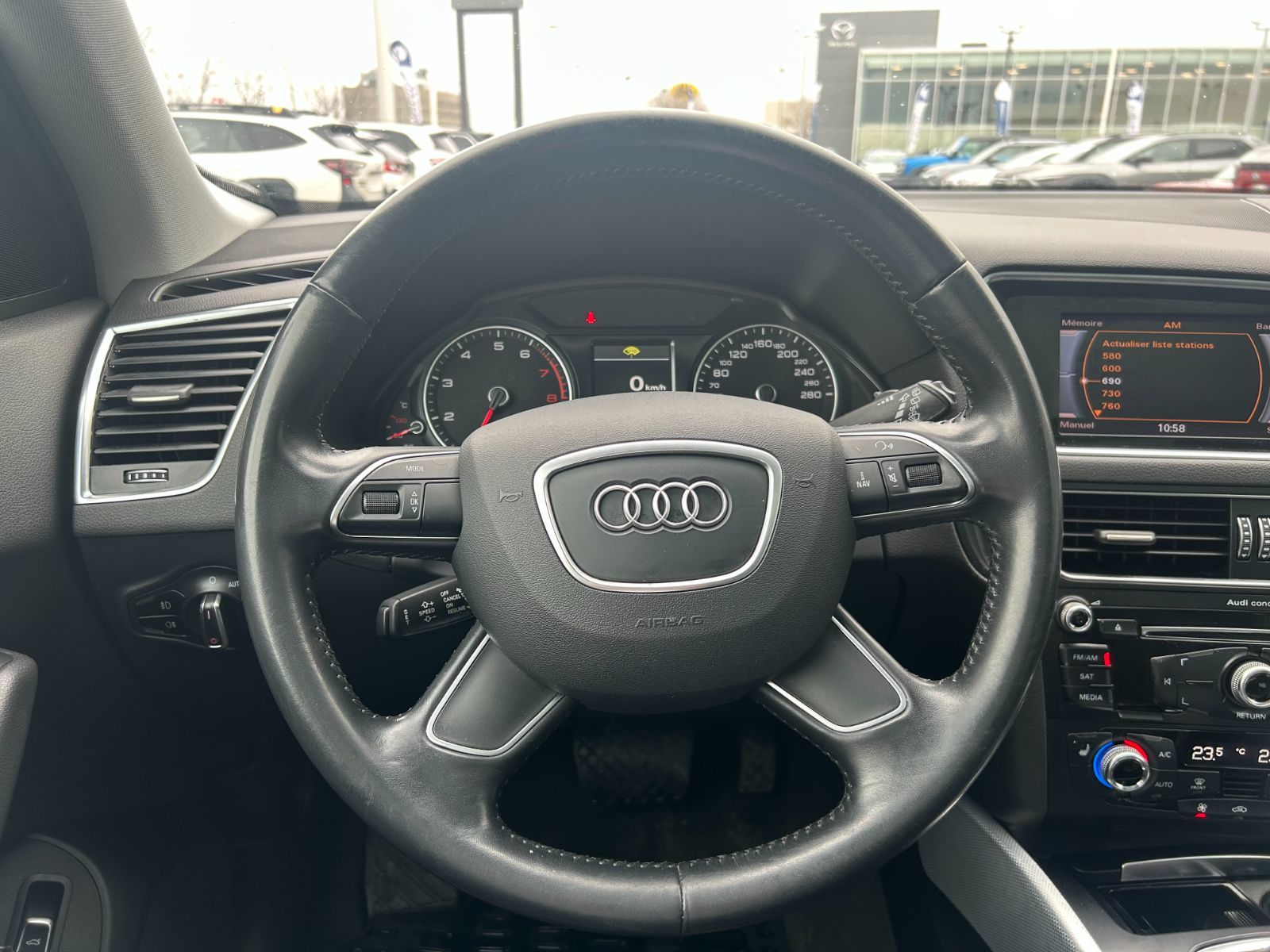 Audi Q5  2015 à Dorval, Québec