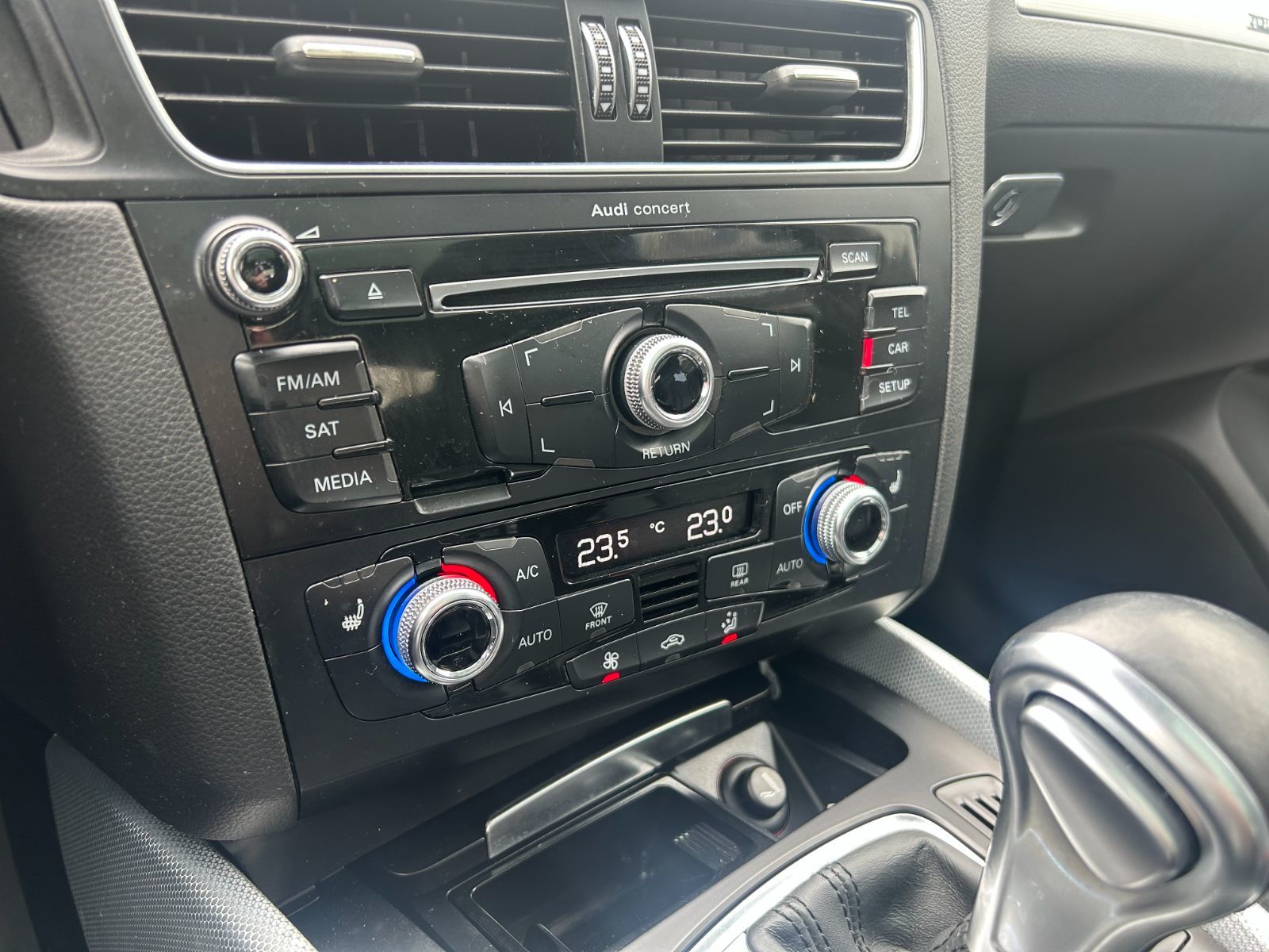 Audi Q5  2015 à Dorval, Québec