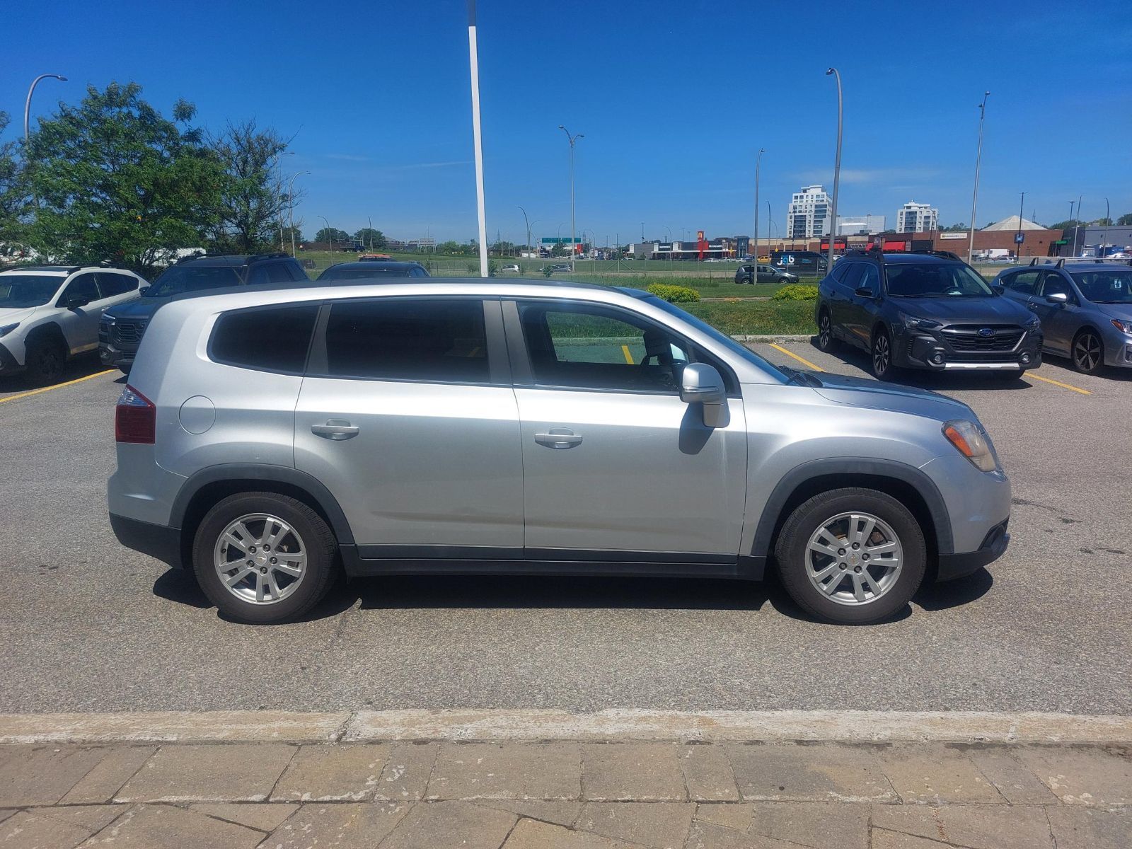 Chevrolet Orlando  2014 à Dorval, Québec