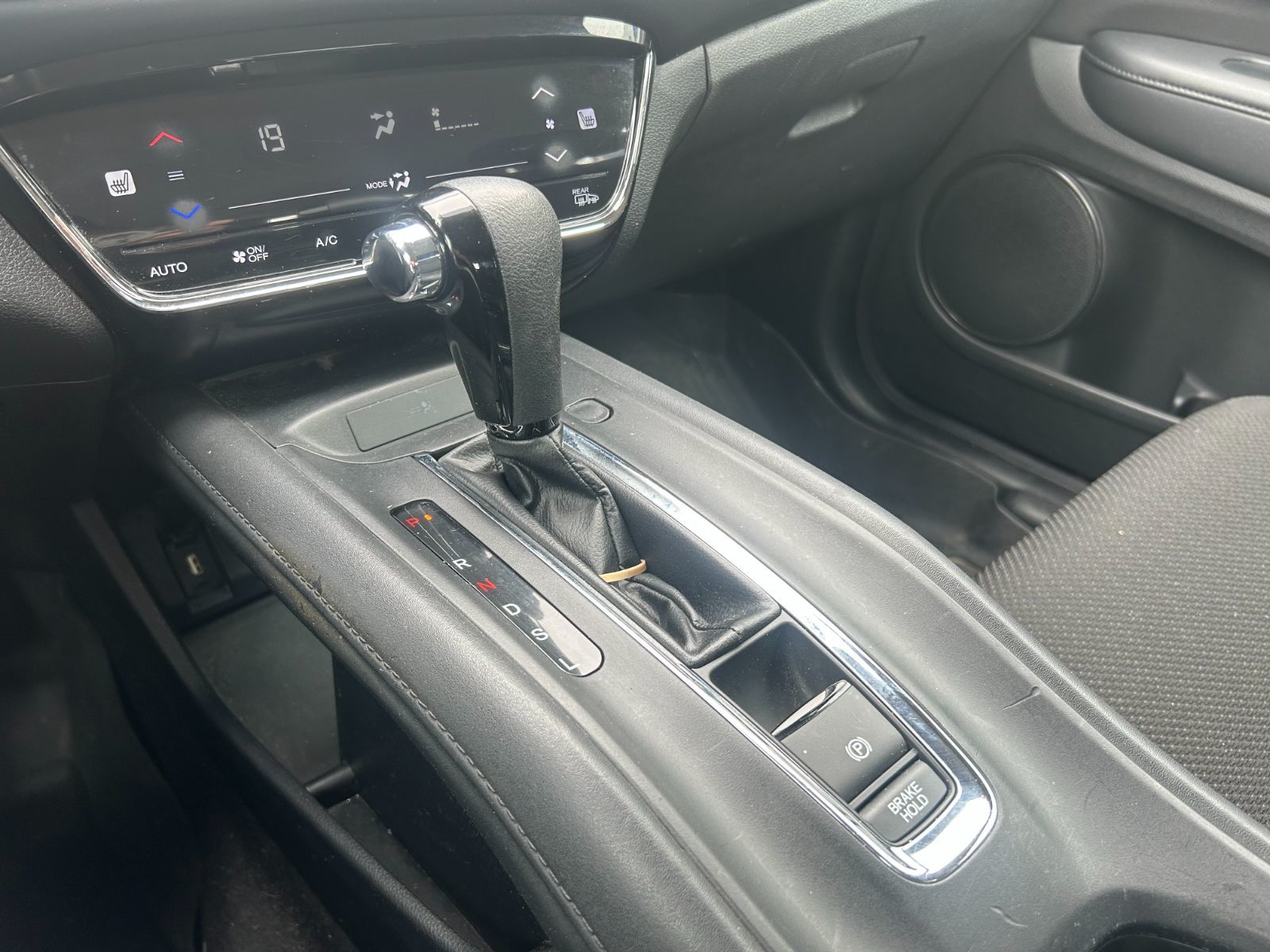 Honda HR-V  2016 à Dorval, Québec