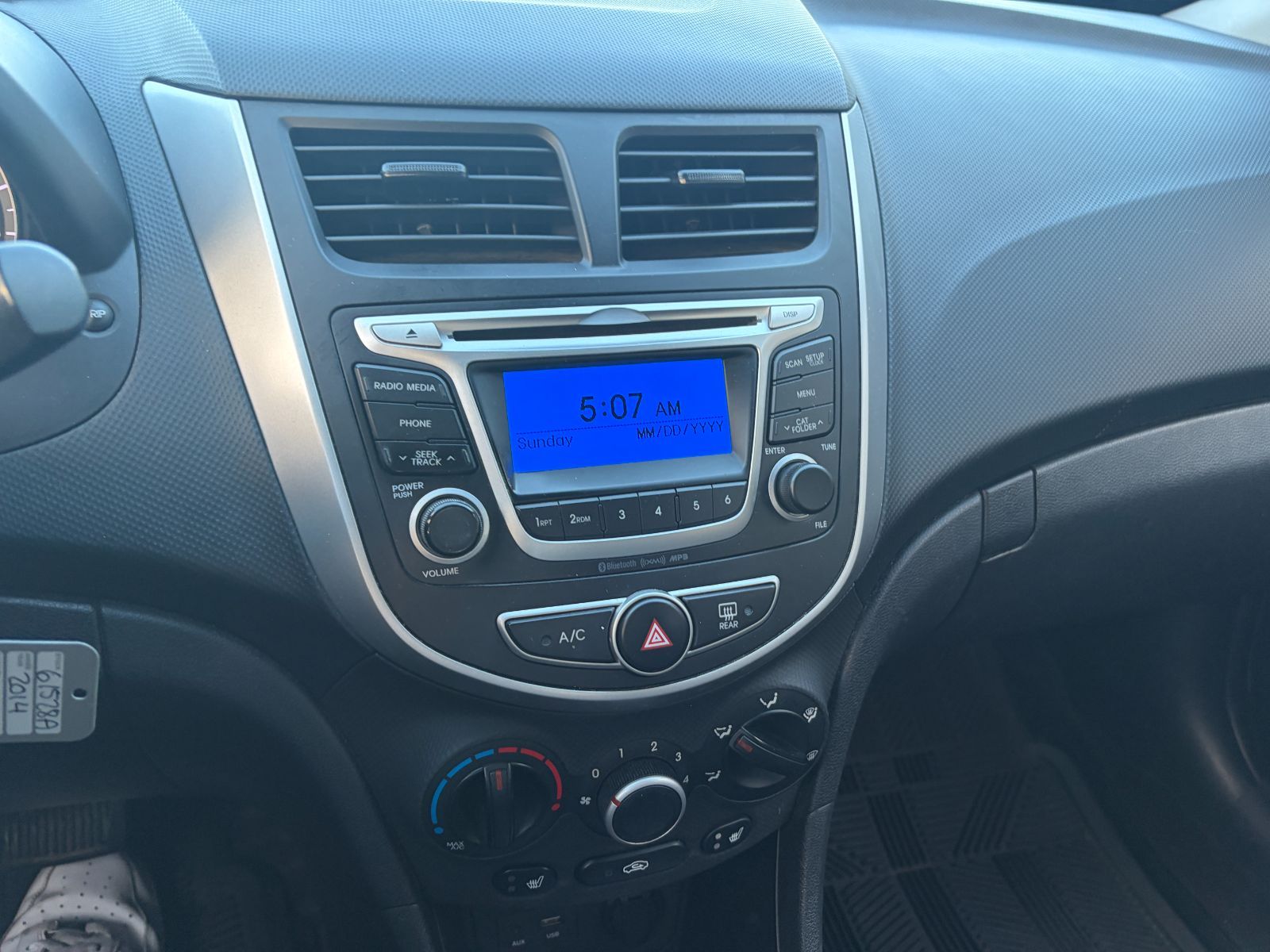 Hyundai Accent  2014