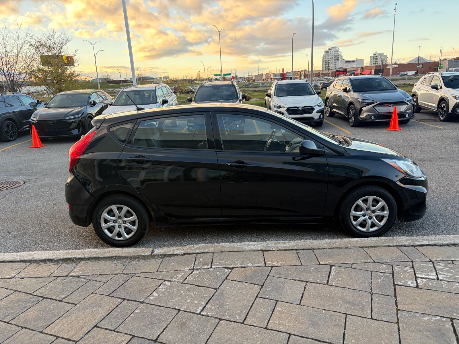 Hyundai Accent  2014