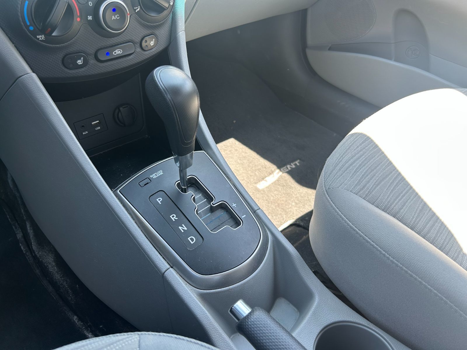 2017 Hyundai Accent in Dorval, Quebec