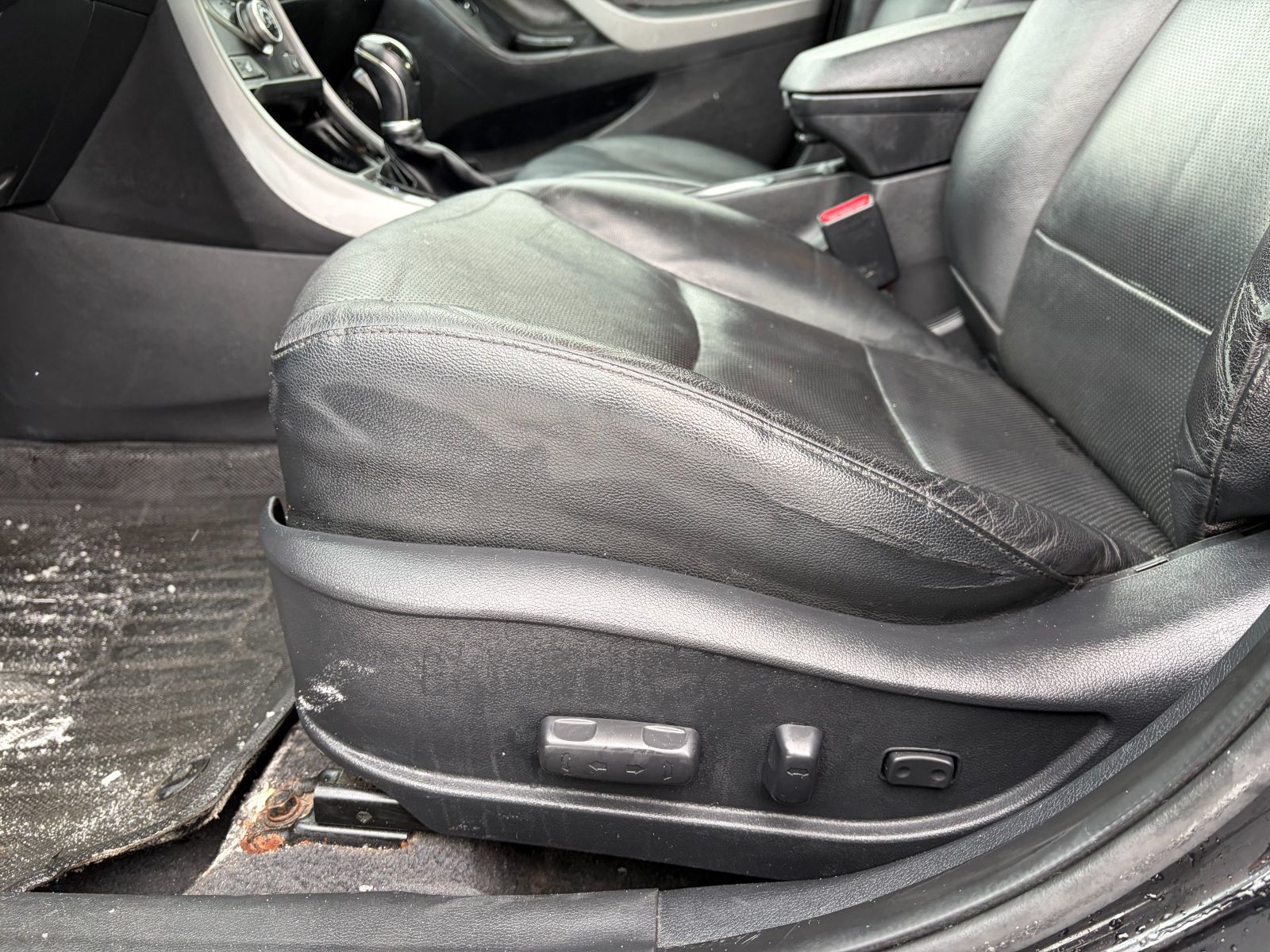 Hyundai Elantra  2015