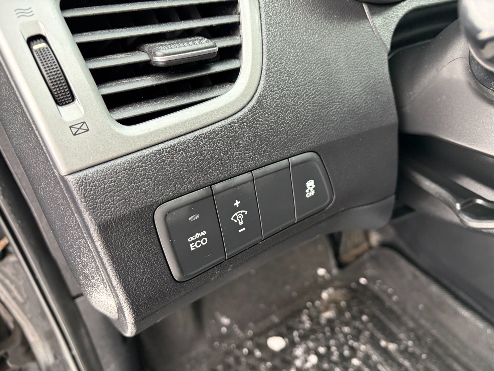 Hyundai Elantra  2015