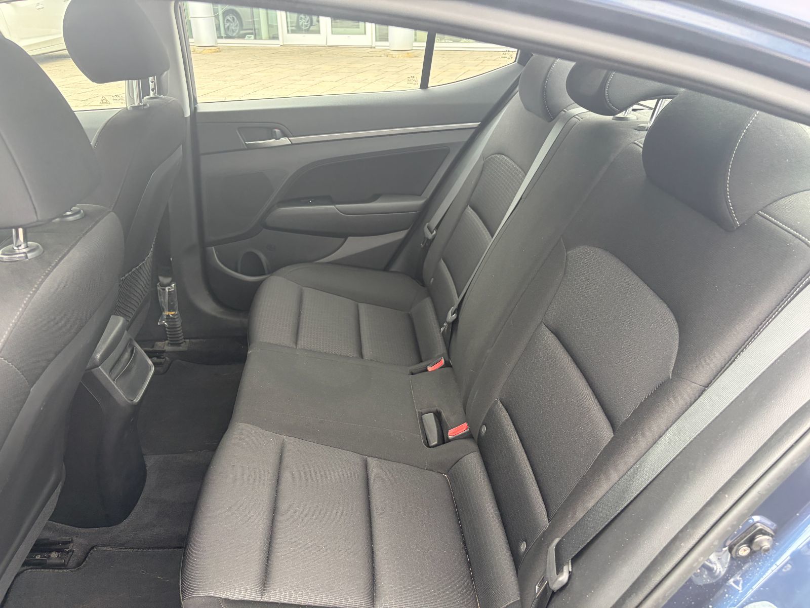 Hyundai Elantra  2018 à Dorval, Québec