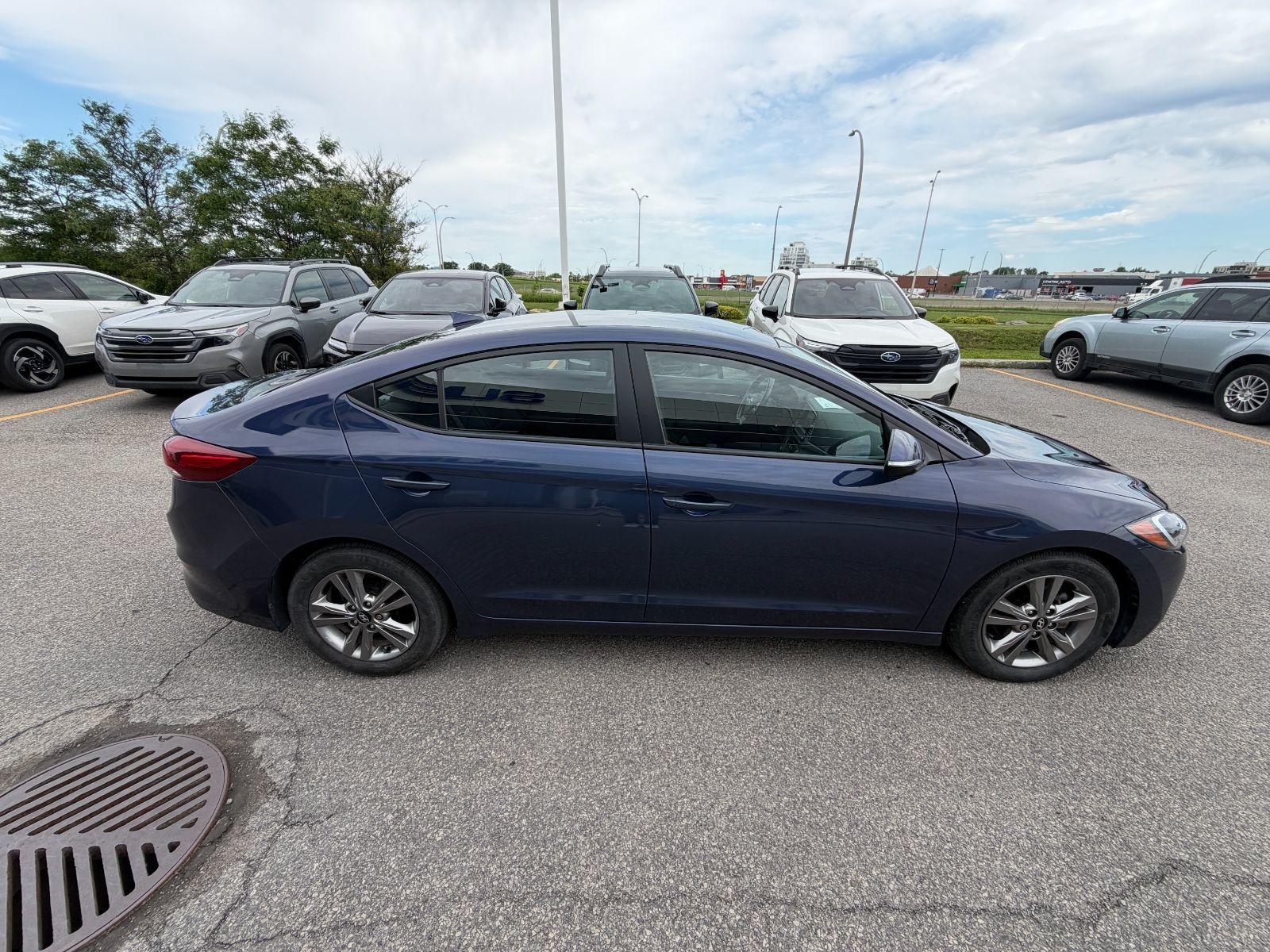 Hyundai Elantra  2018 à Dorval, Québec