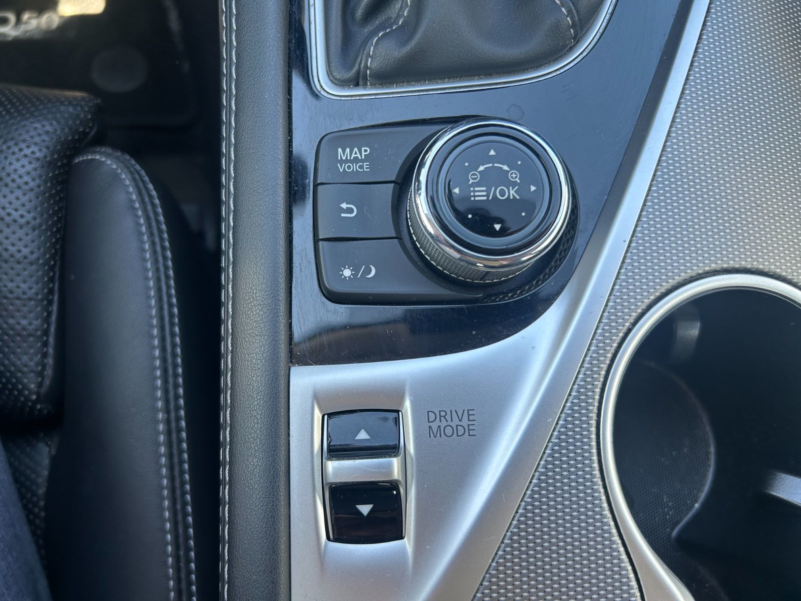 2018 Infiniti Q50 in Dorval, Quebec