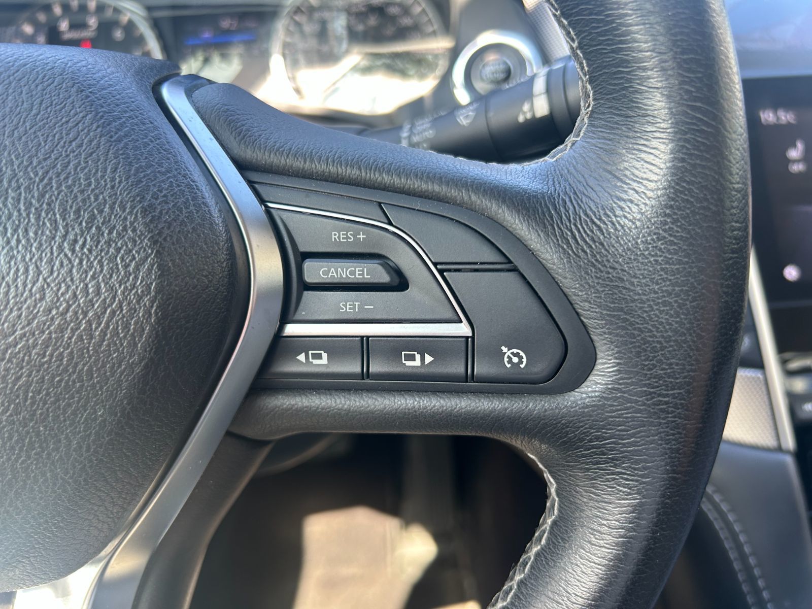 2018 Infiniti Q50 in Dorval, Quebec