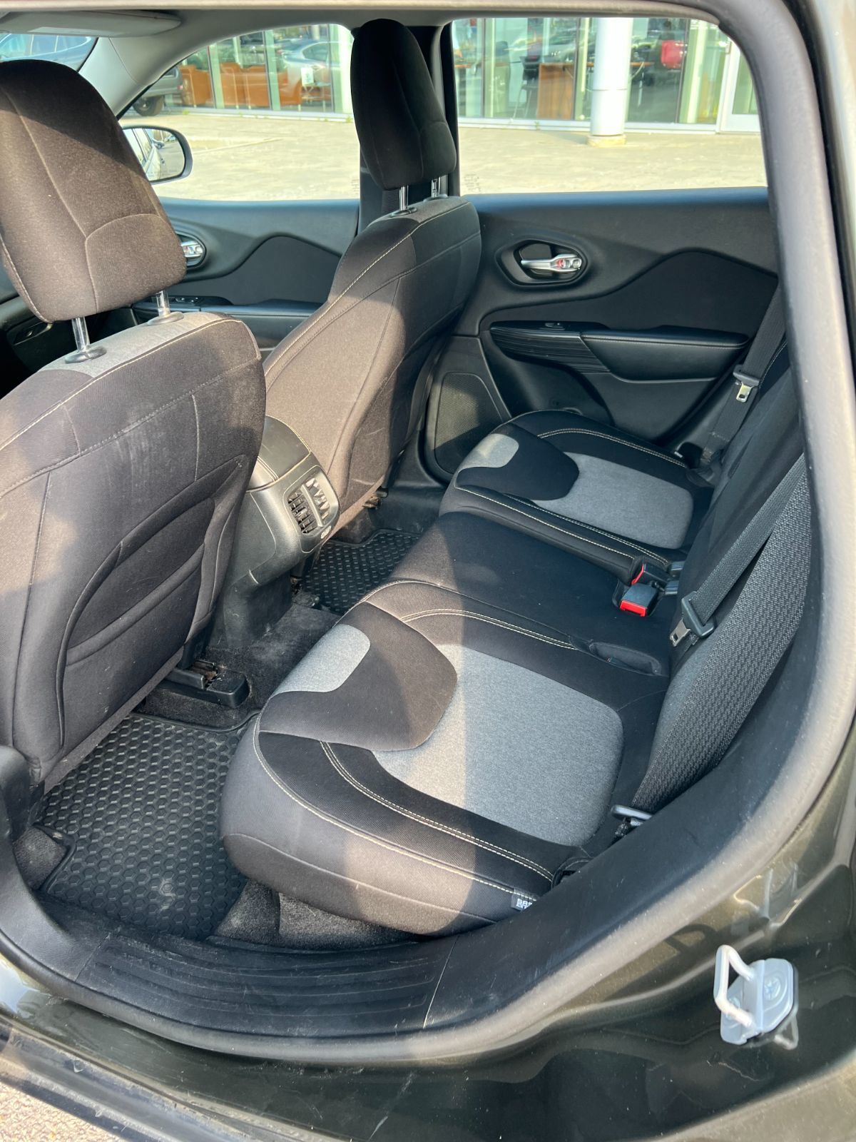 2015 Jeep Cherokee in Dorval, Quebec