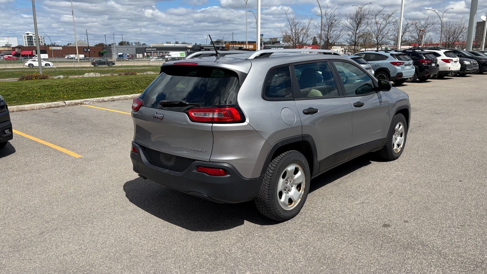 Jeep Cherokee  2015