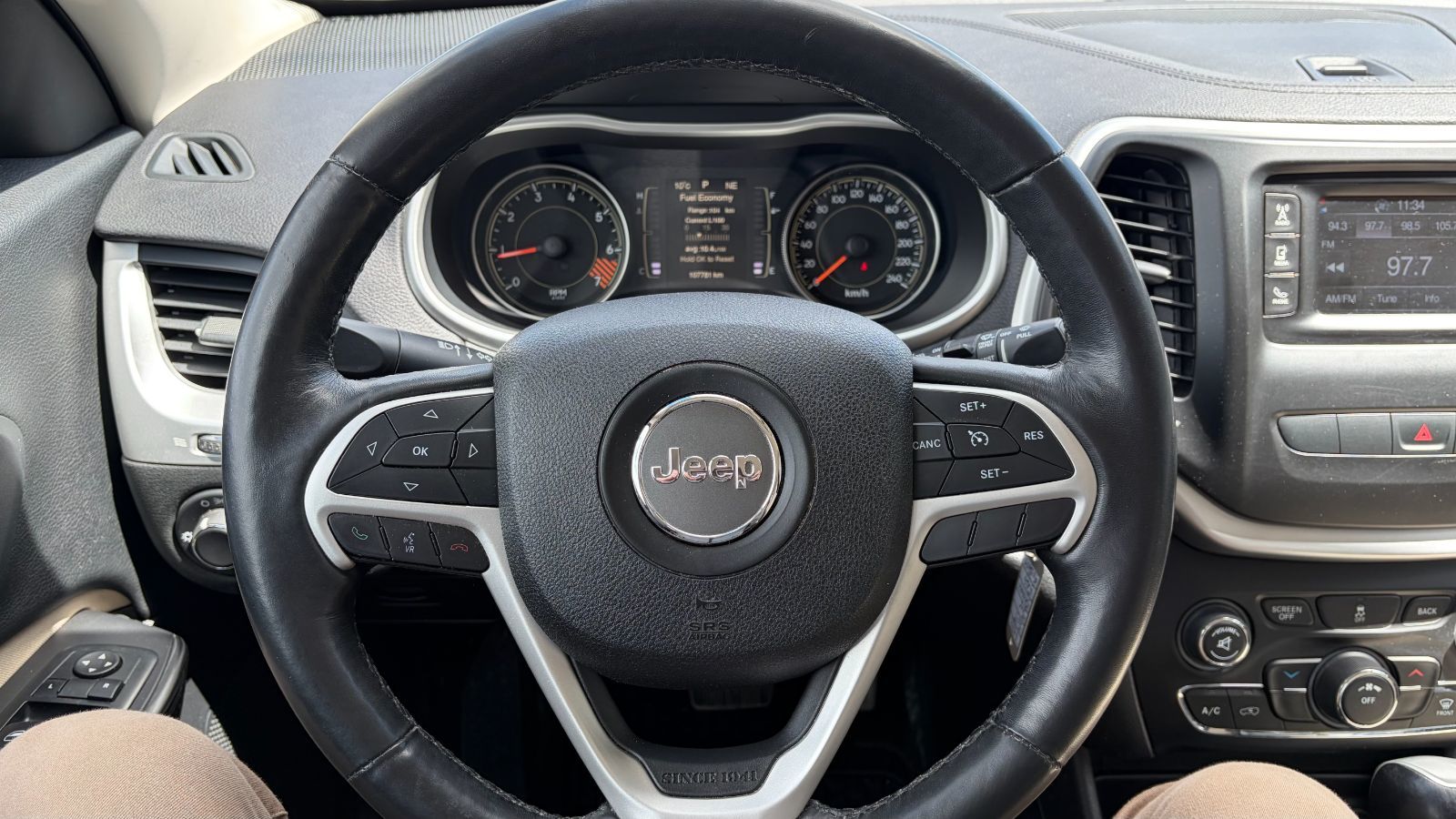 Jeep Cherokee  2015