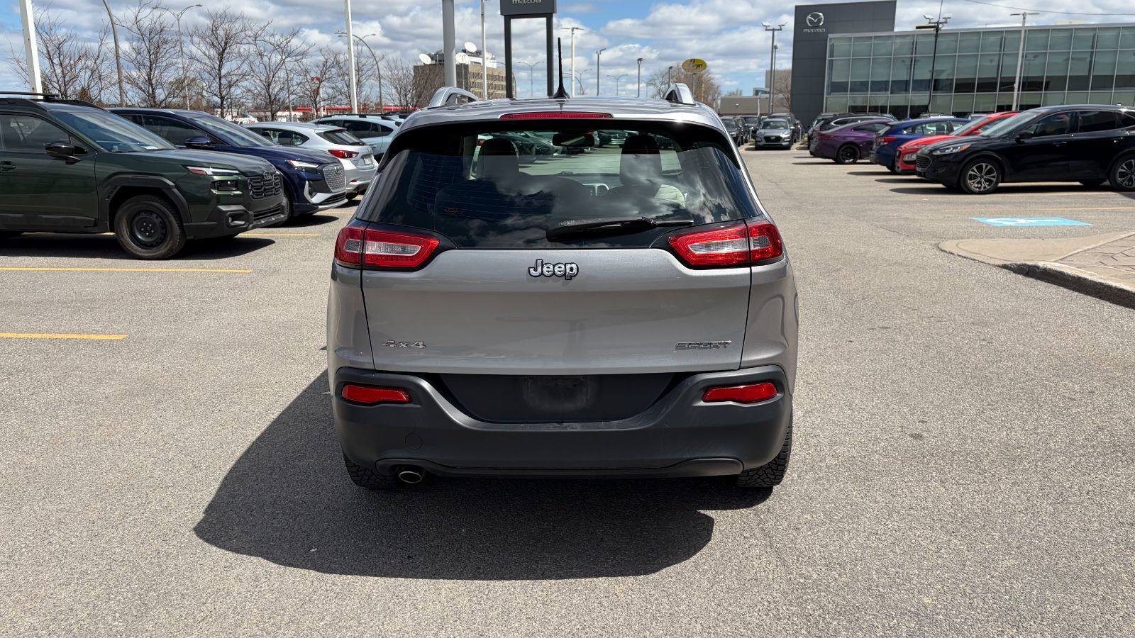 Jeep Cherokee  2015