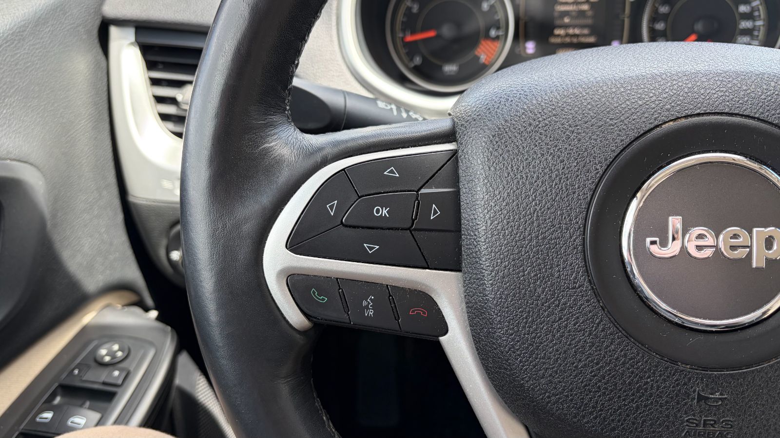 Jeep Cherokee  2015