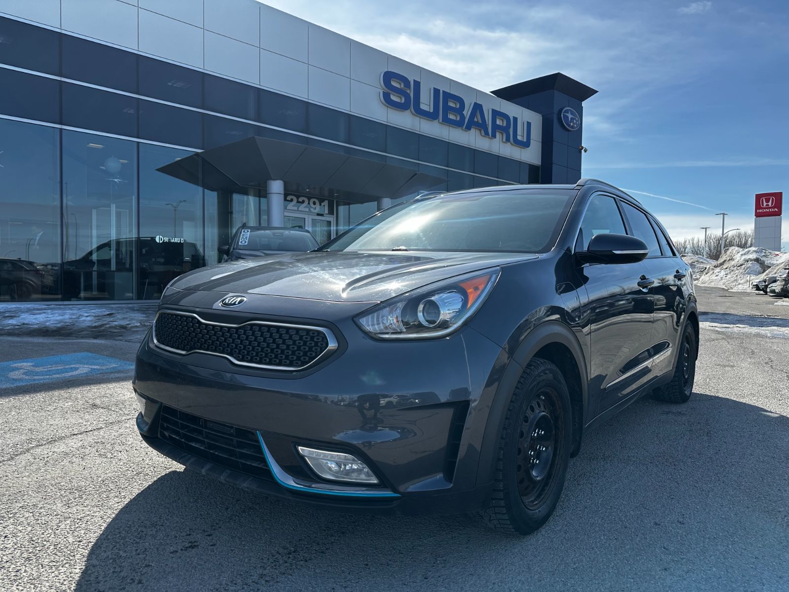 Kia Niro Plug-In Hybrid  2019 à Dorval, Québec