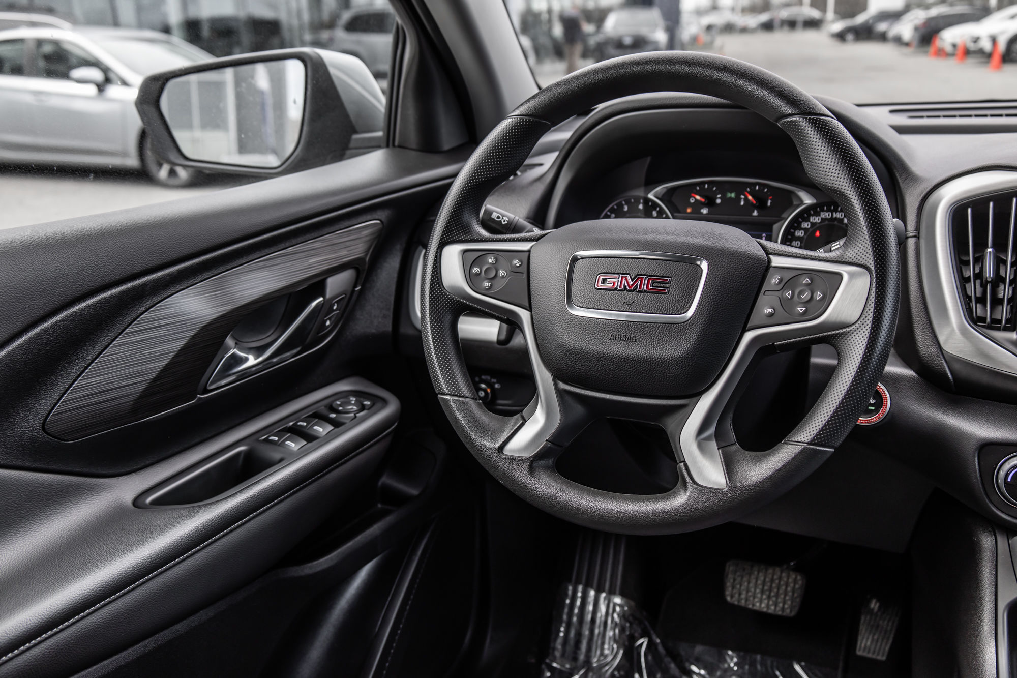 2023 GMC Terrain in Dorval, Quebec