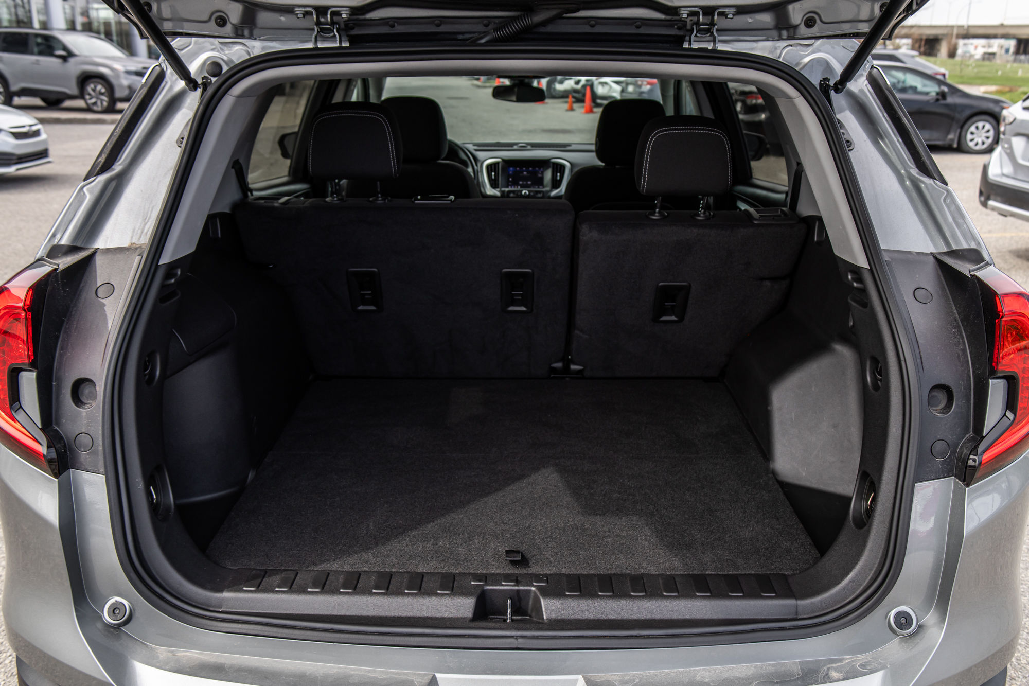 2023 GMC Terrain in Dorval, Quebec