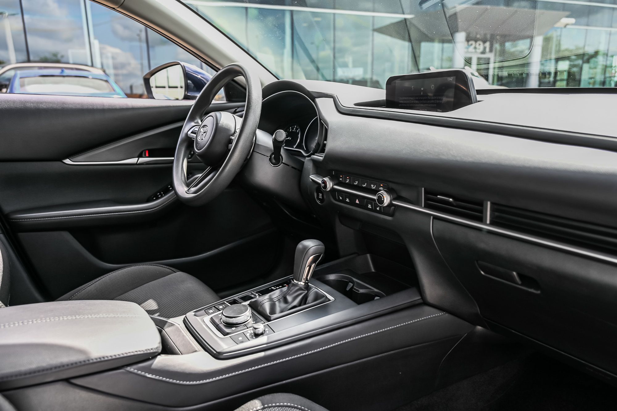 Mazda CX-30  2023