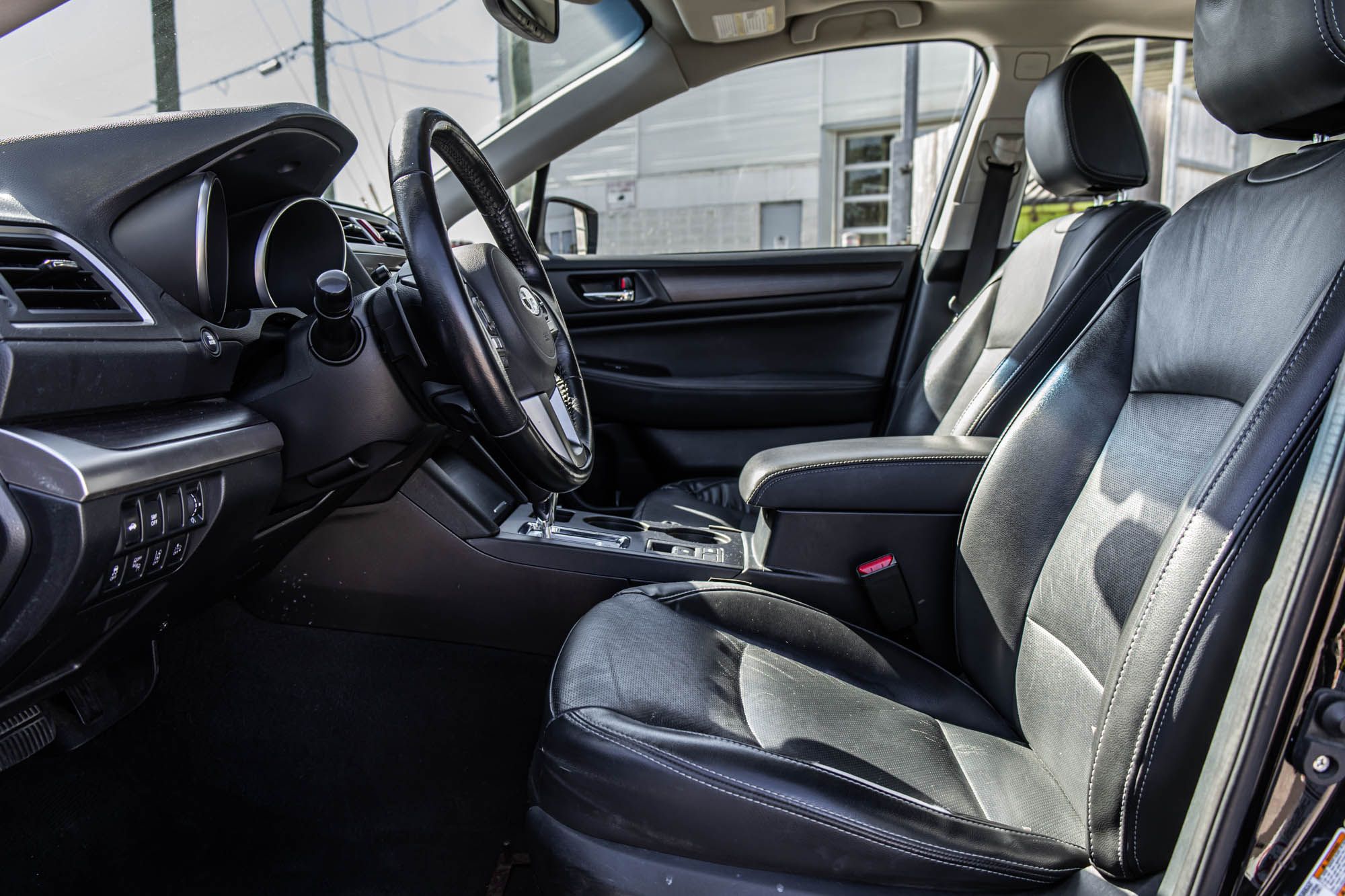 2015 Subaru Legacy in Dorval, Quebec