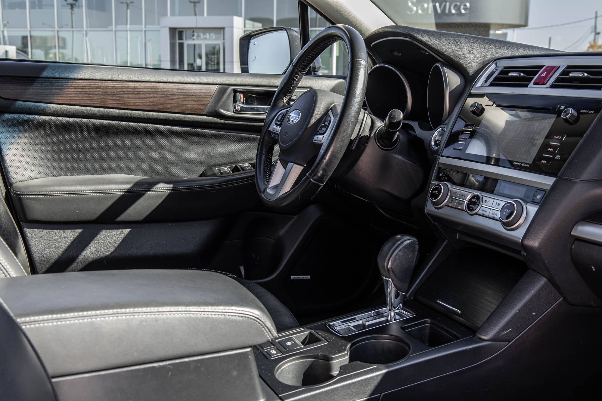 2015 Subaru Legacy in Dorval, Quebec