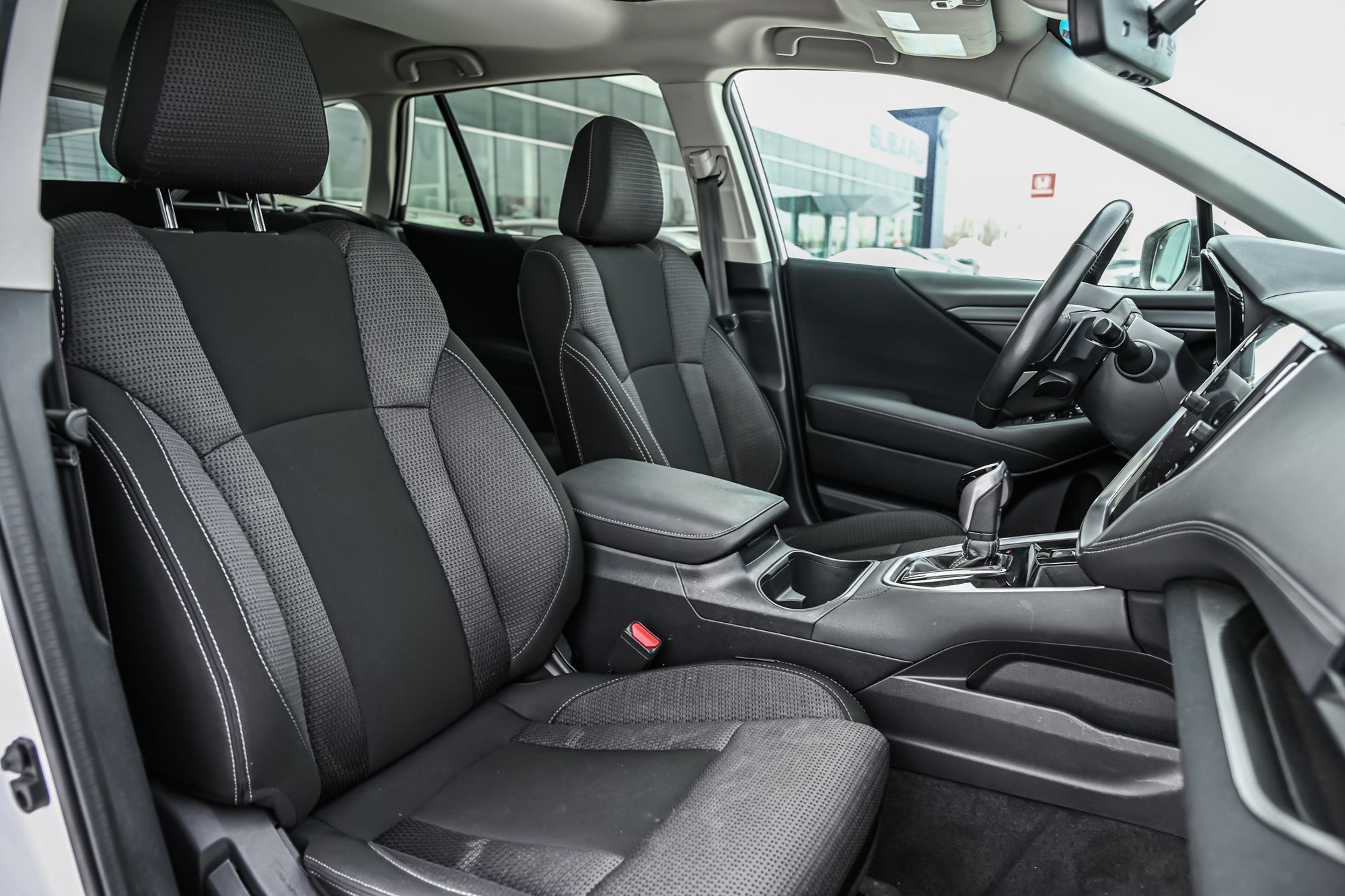 Subaru Outback  2022 à Dorval, Québec