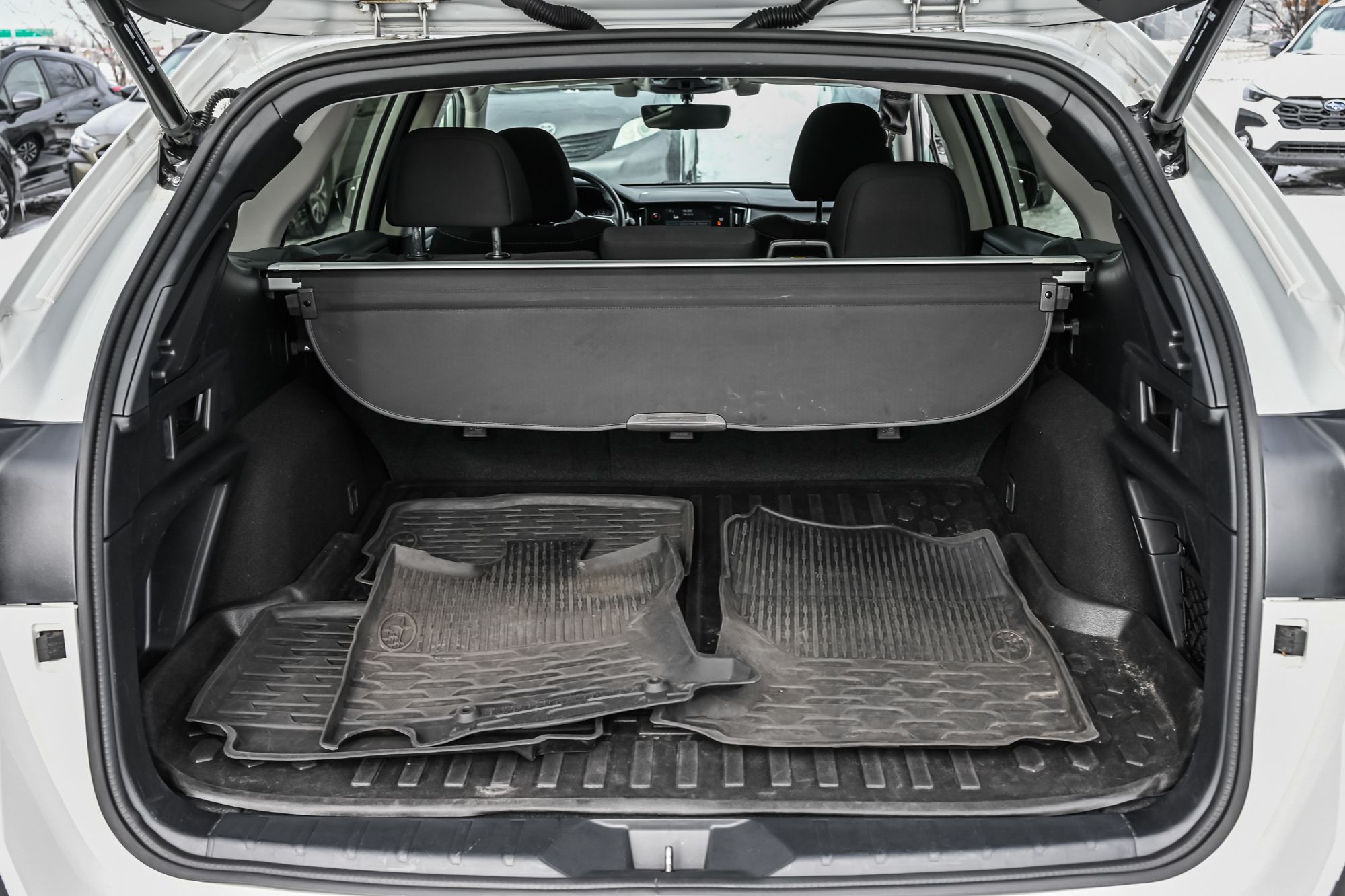 Subaru Outback  2022 à Dorval, Québec