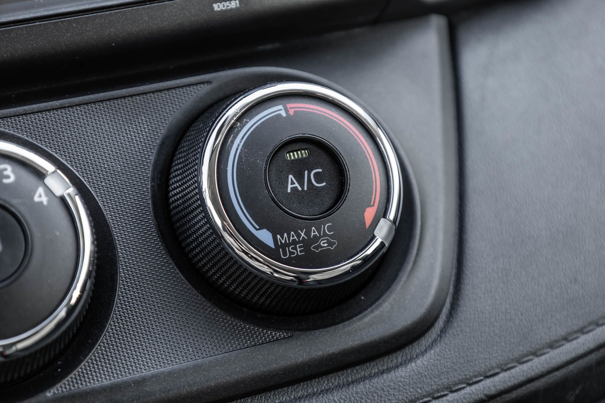 Toyota RAV4  2018 à Dorval, Québec