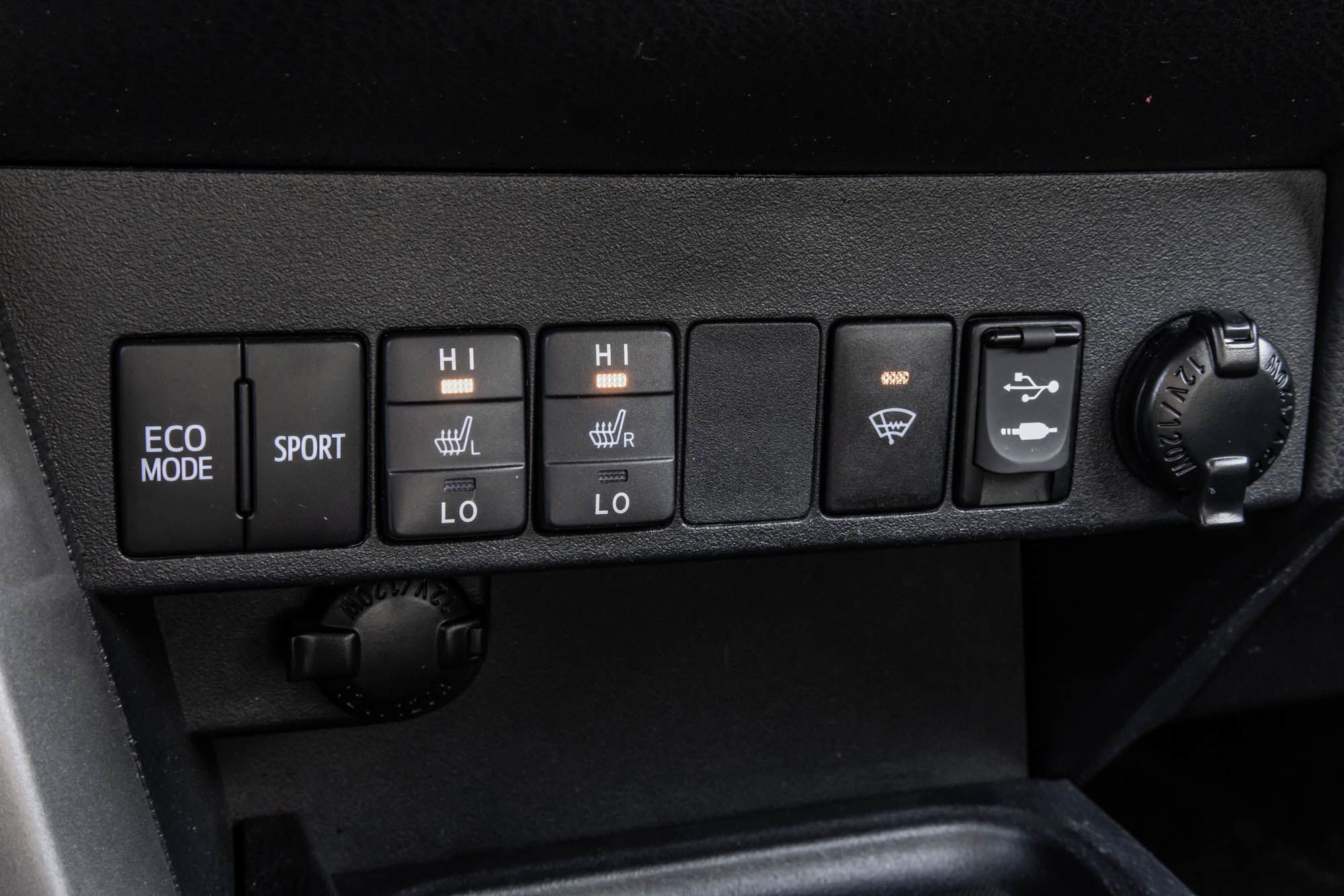 Toyota RAV4  2018 à Dorval, Québec