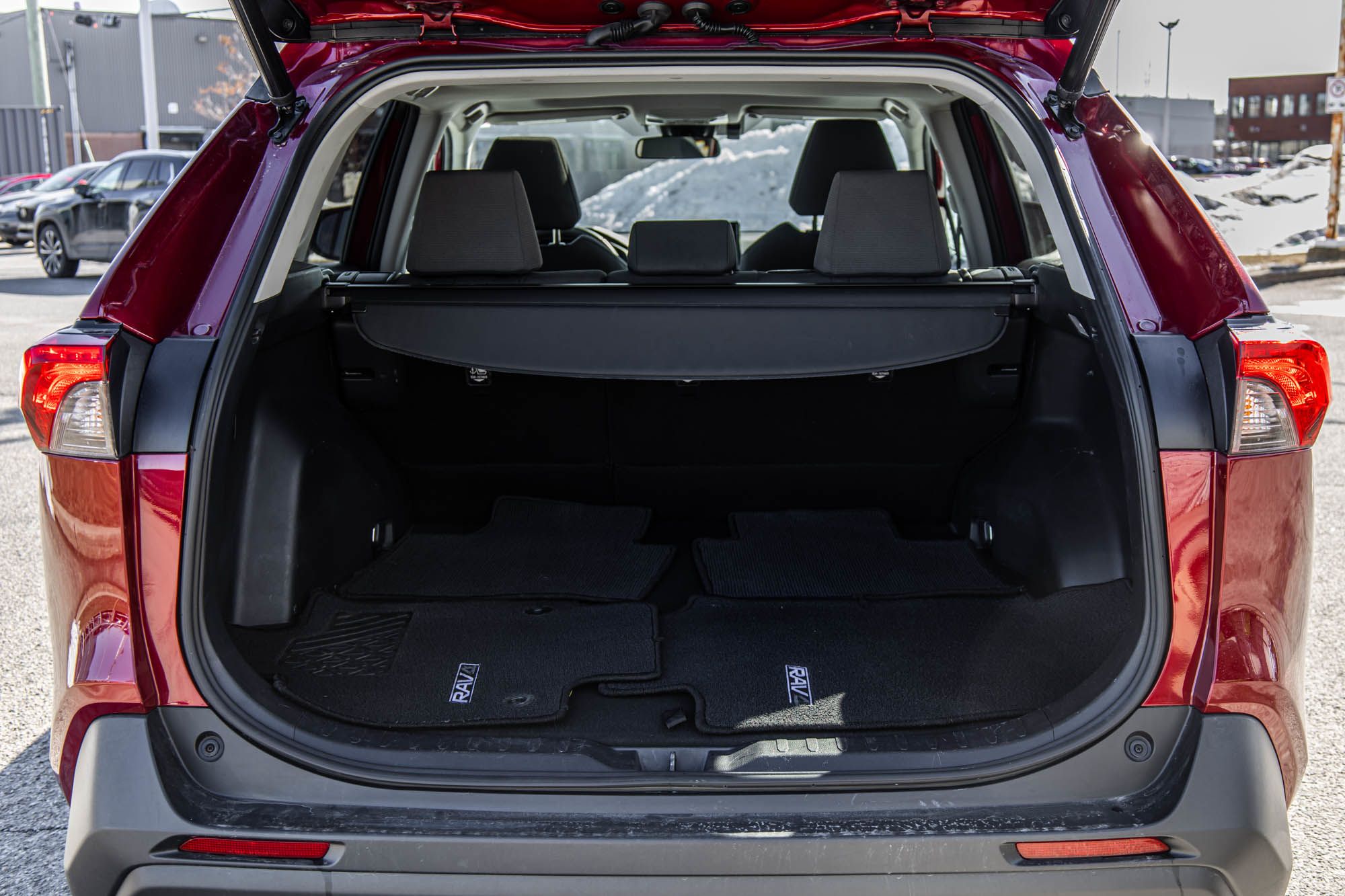 2021 Toyota RAV4 in Dorval, Quebec