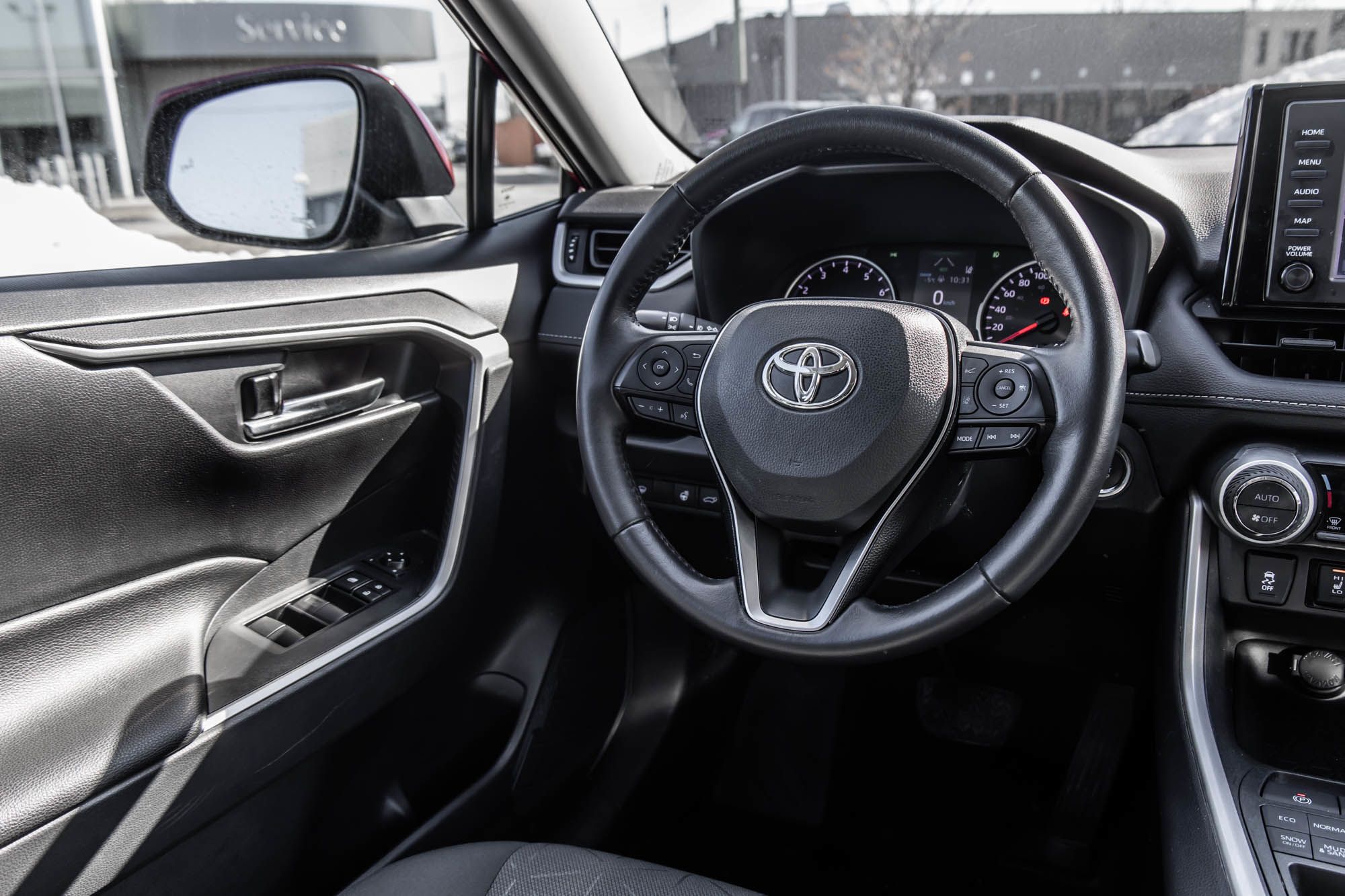 2021 Toyota RAV4 in Dorval, Quebec