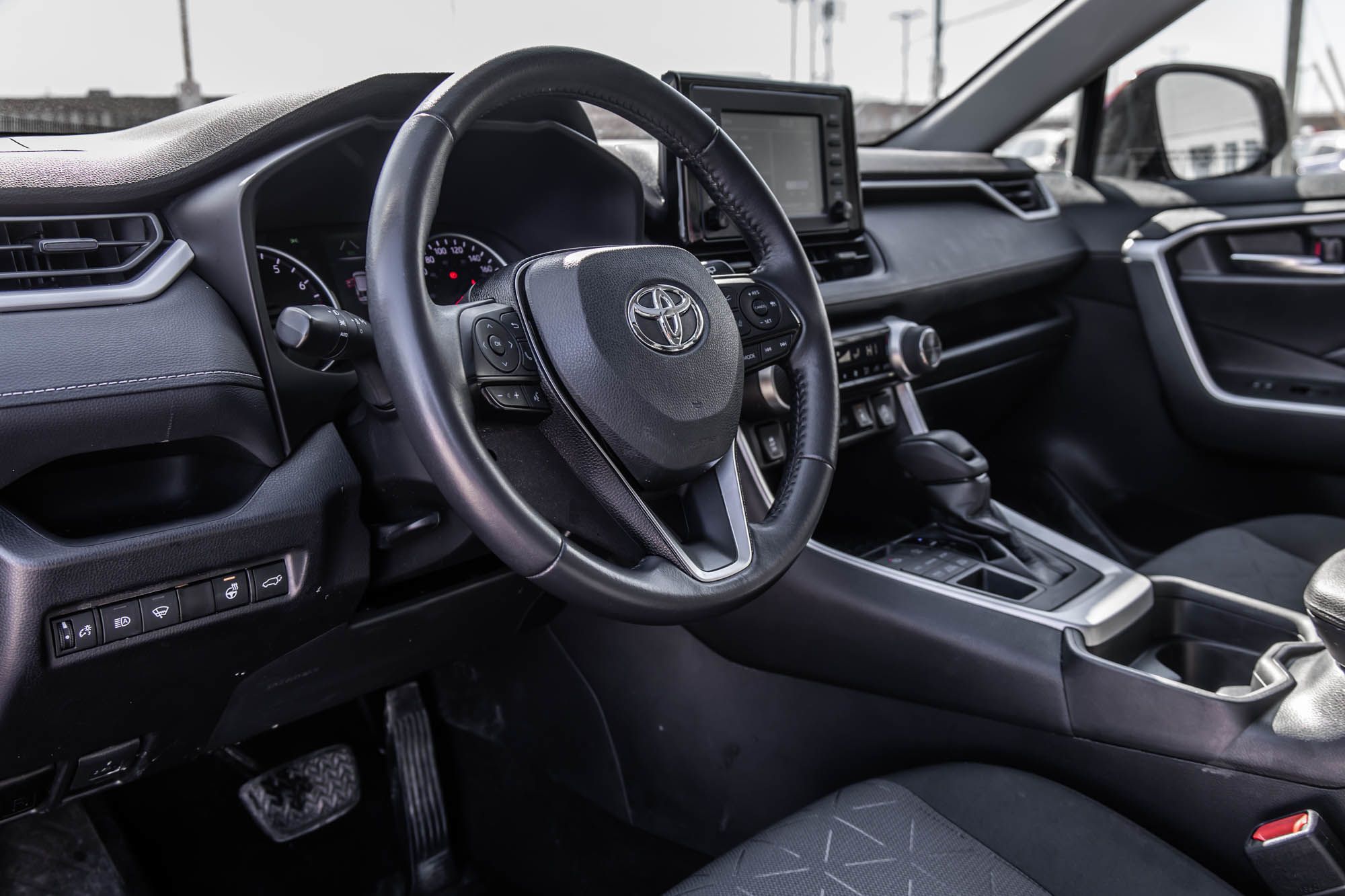 2021 Toyota RAV4 in Dorval, Quebec