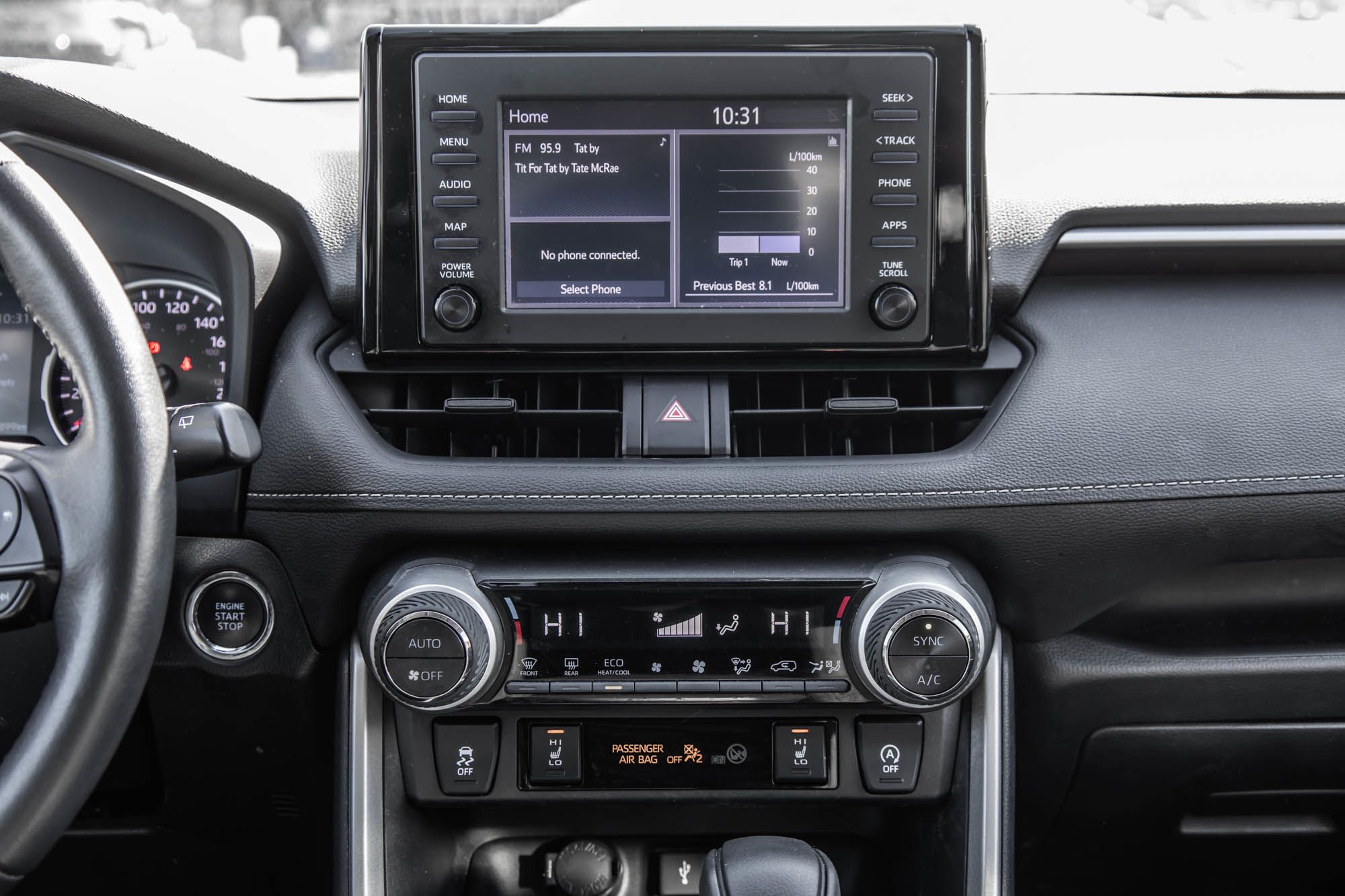 2021 Toyota RAV4 in Dorval, Quebec