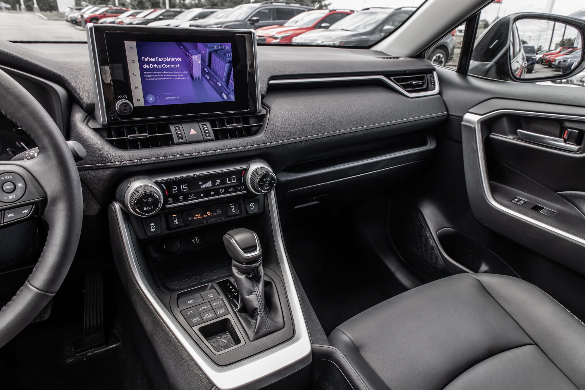 2023 Toyota RAV4 in Dorval, Quebec