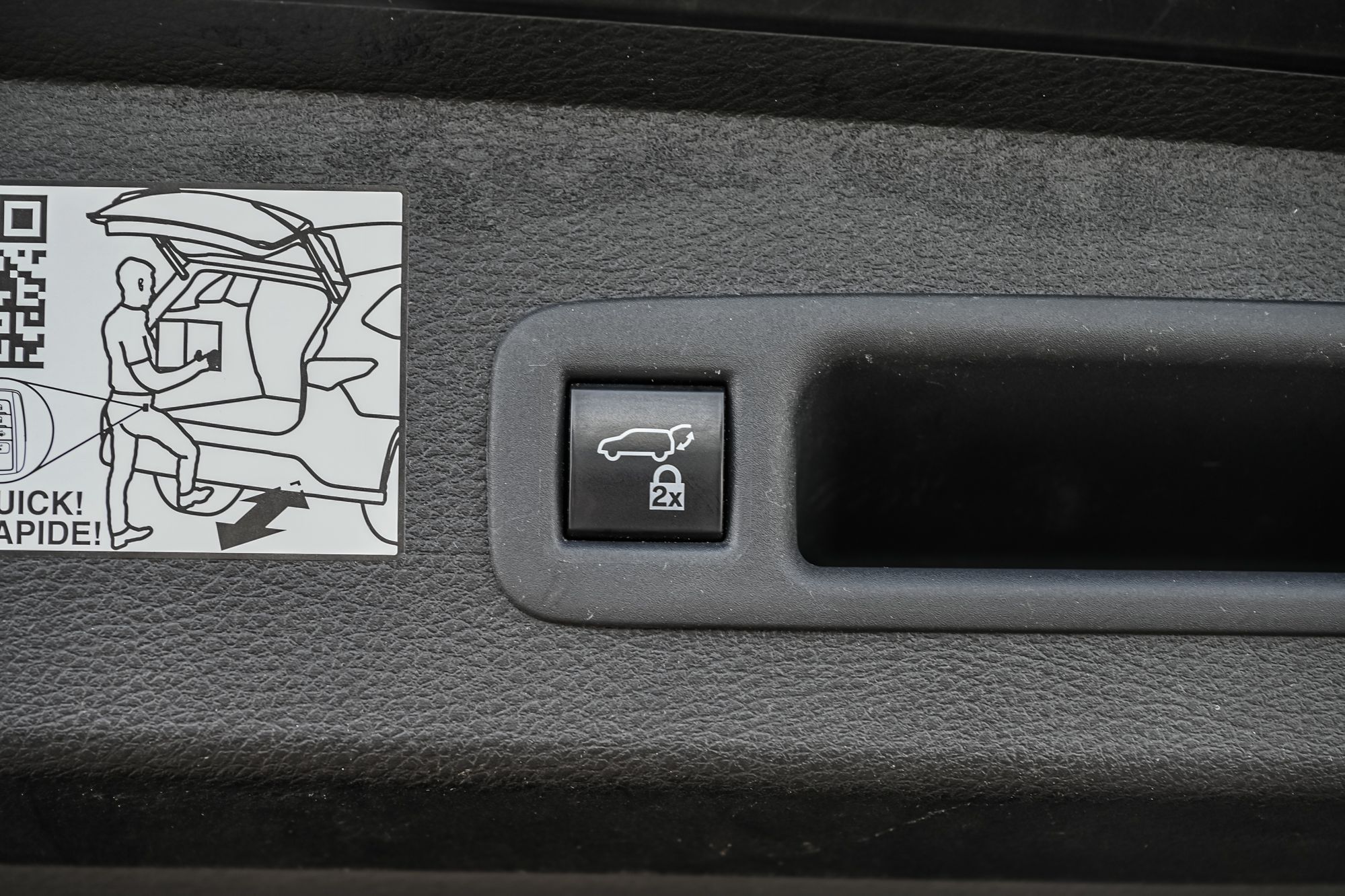 2024 Toyota Sienna in Dorval, Quebec