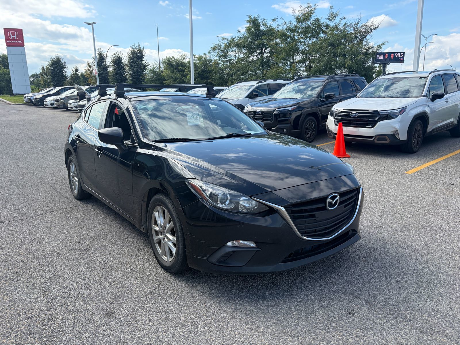 2015 Mazda 3 in Dorval, Quebec