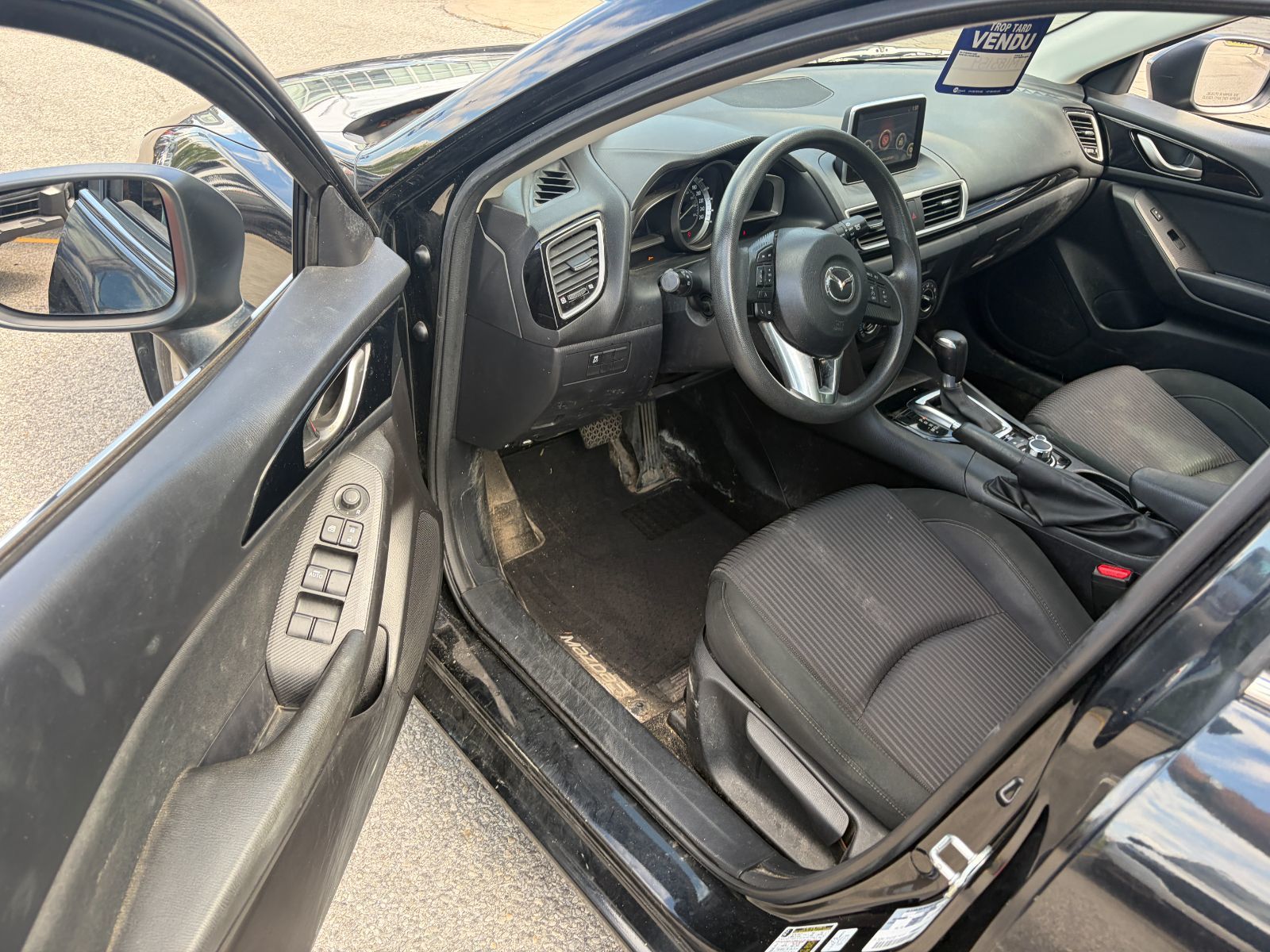 2015 Mazda 3 in Dorval, Quebec