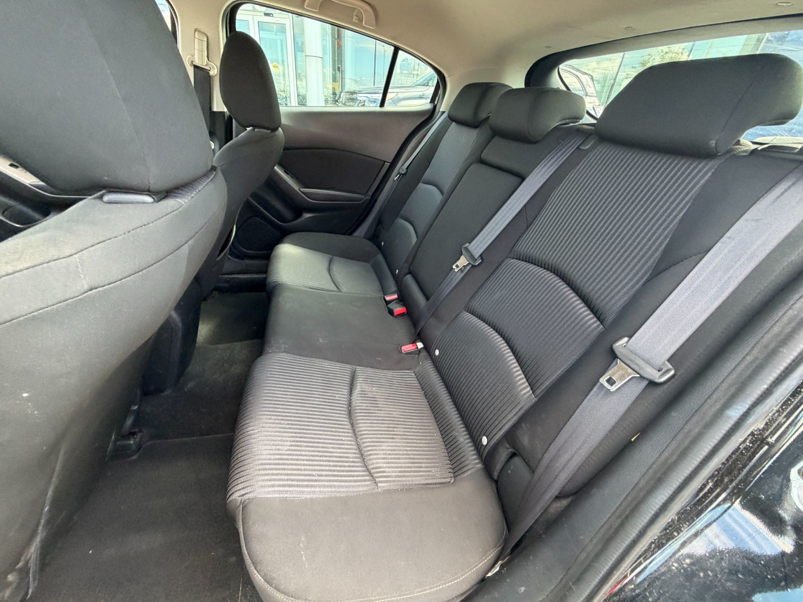 2015 Mazda 3 in Dorval, Quebec