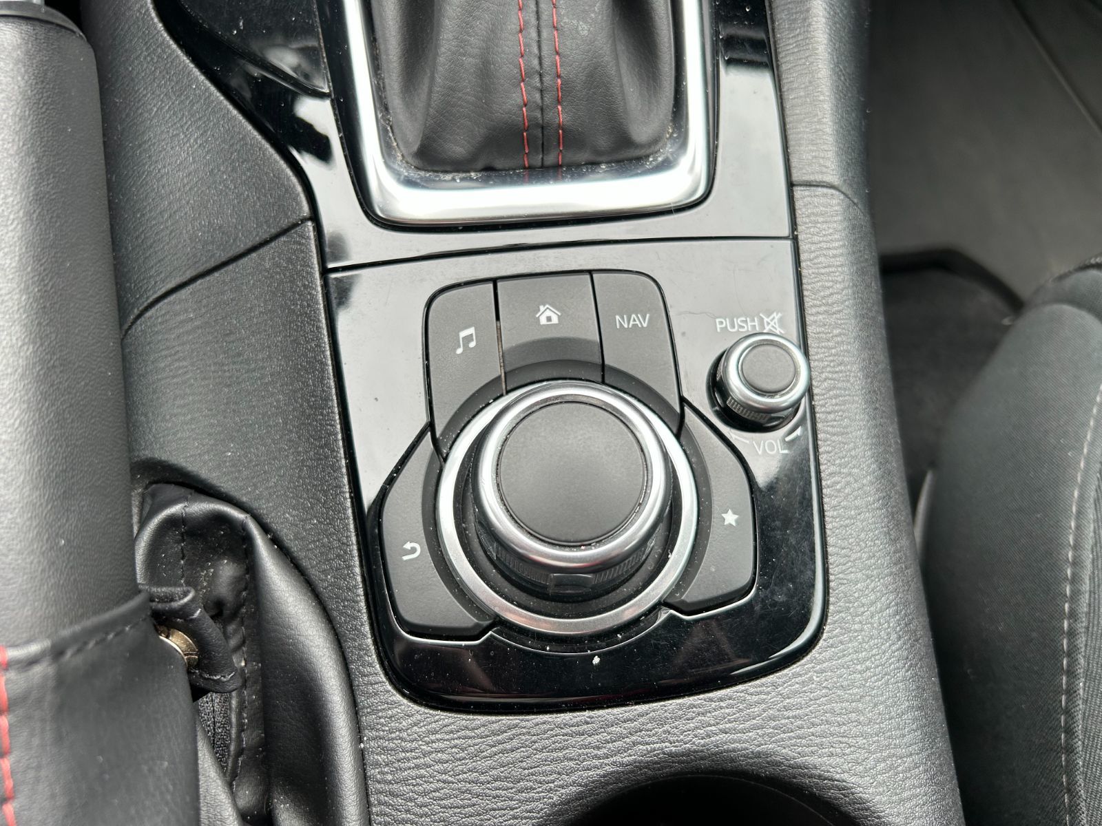 Mazda 3  2016 à Dorval, Québec