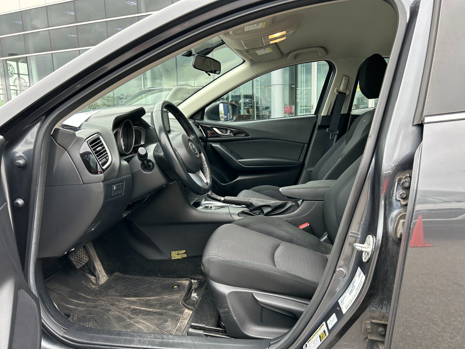 Mazda 3  2016 à Dorval, Québec