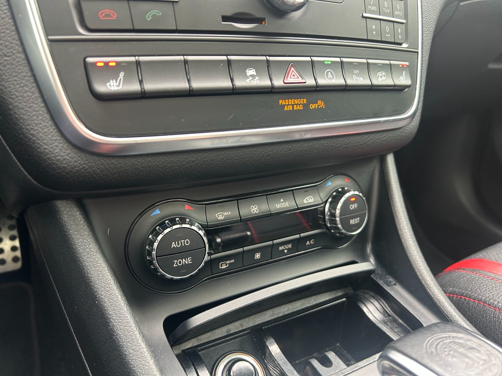 Mercedes-Benz GLA  2016 à Dorval, Québec