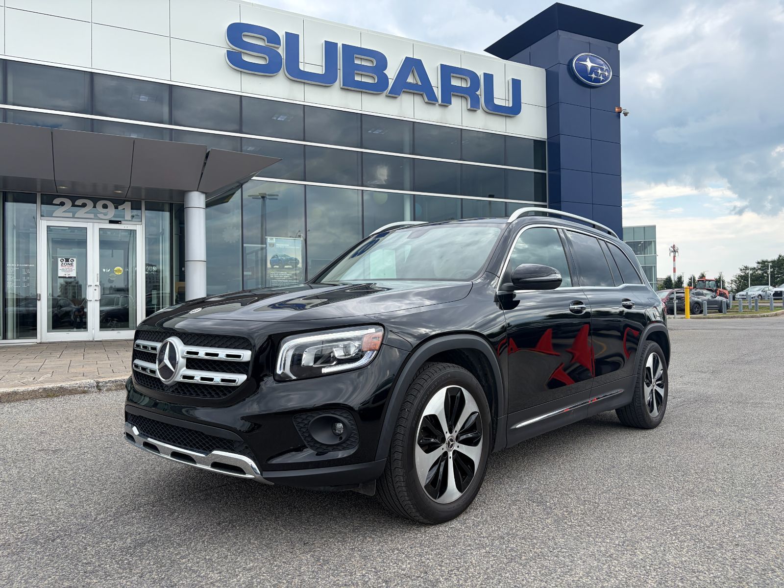 Mercedes-Benz GLB  2021