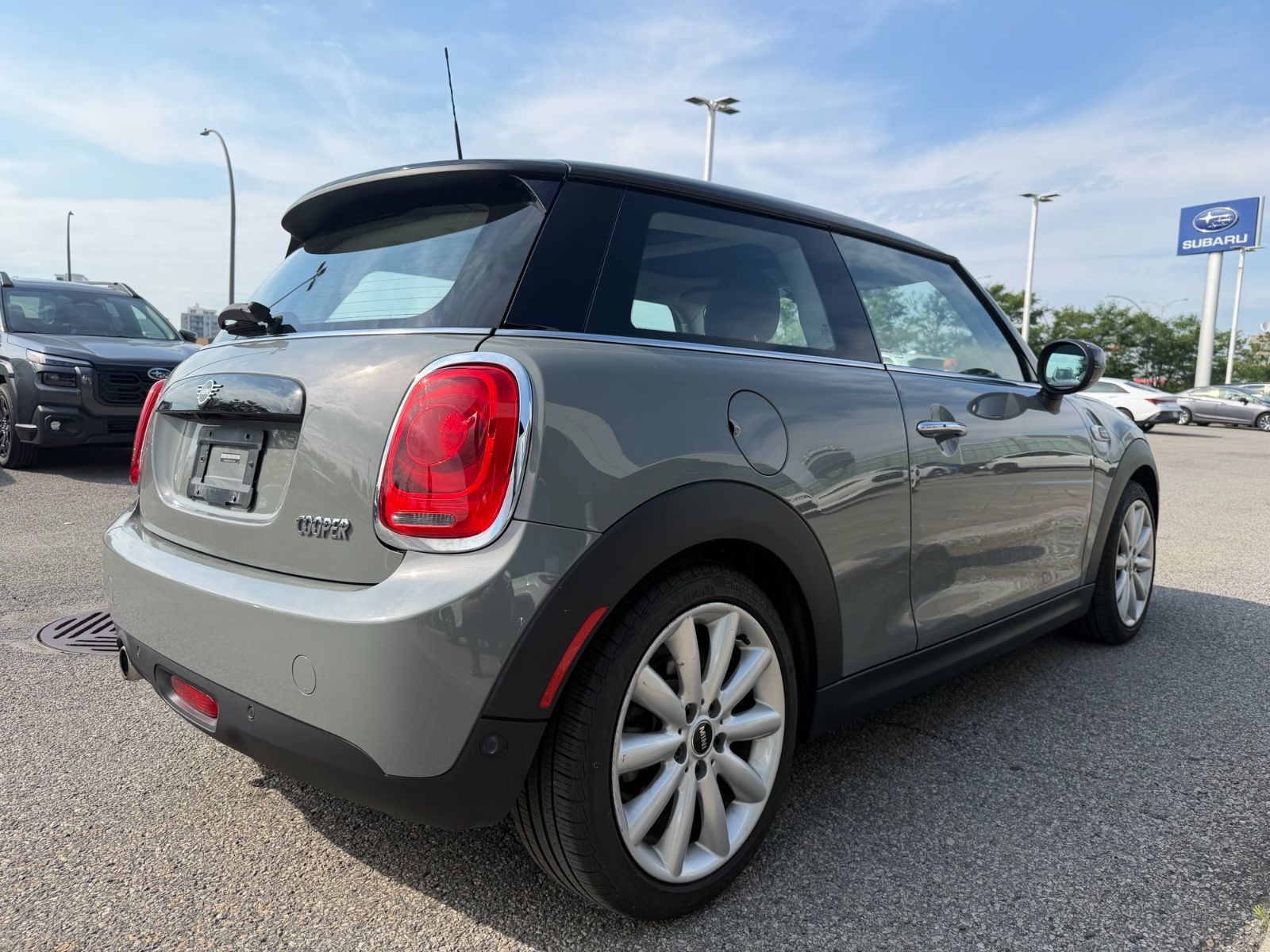 2021 MINI 3 Door