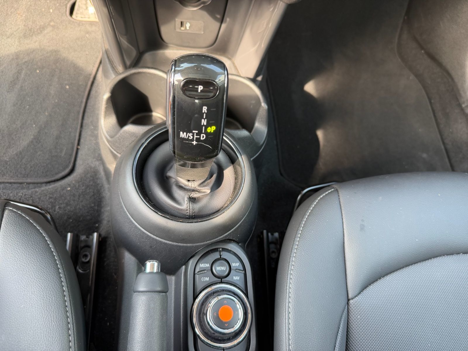 2021 MINI 3 Door