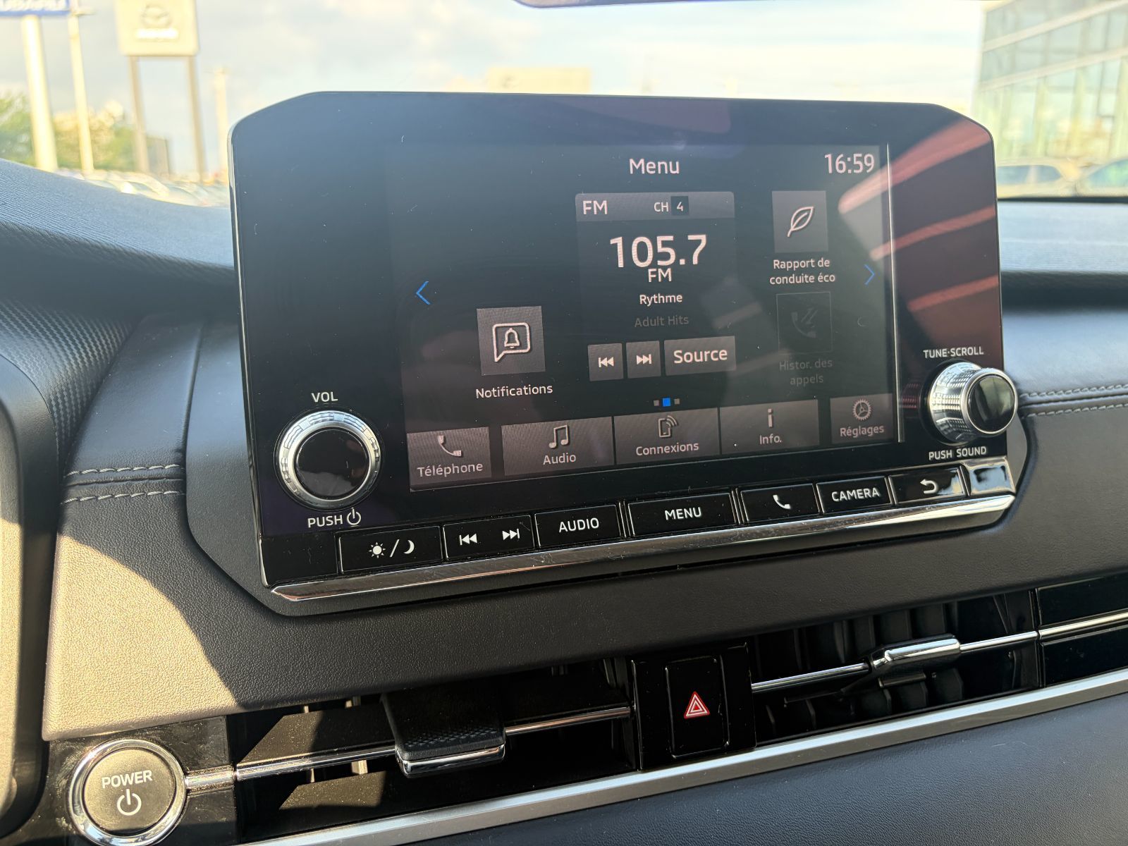 Mitsubishi Outlander PHEV  2023