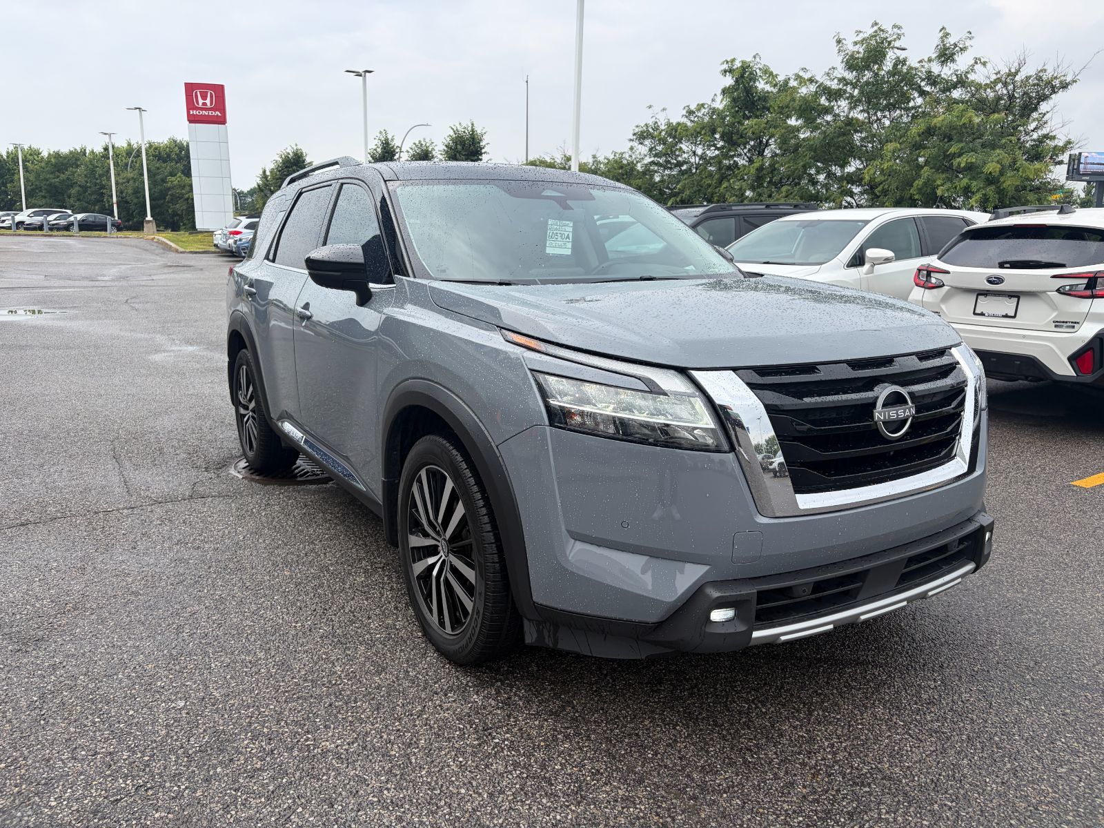 Nissan Pathfinder  2023