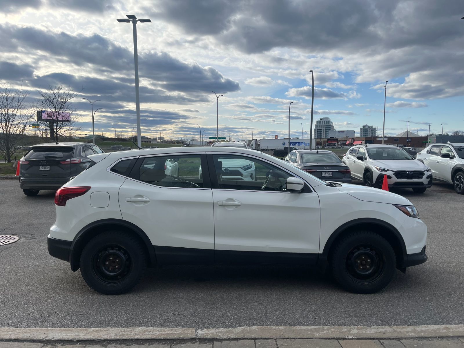 2017 Nissan Qashqai in Dorval, Quebec