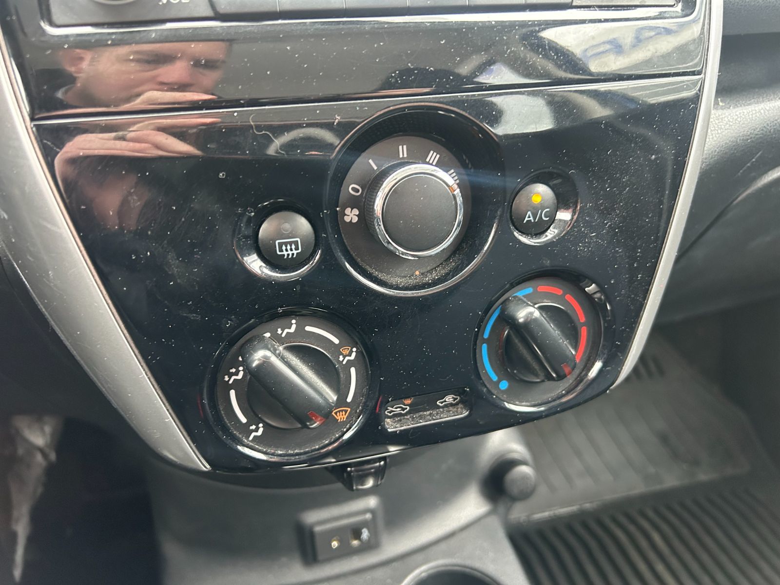 Nissan Versa Note  2017